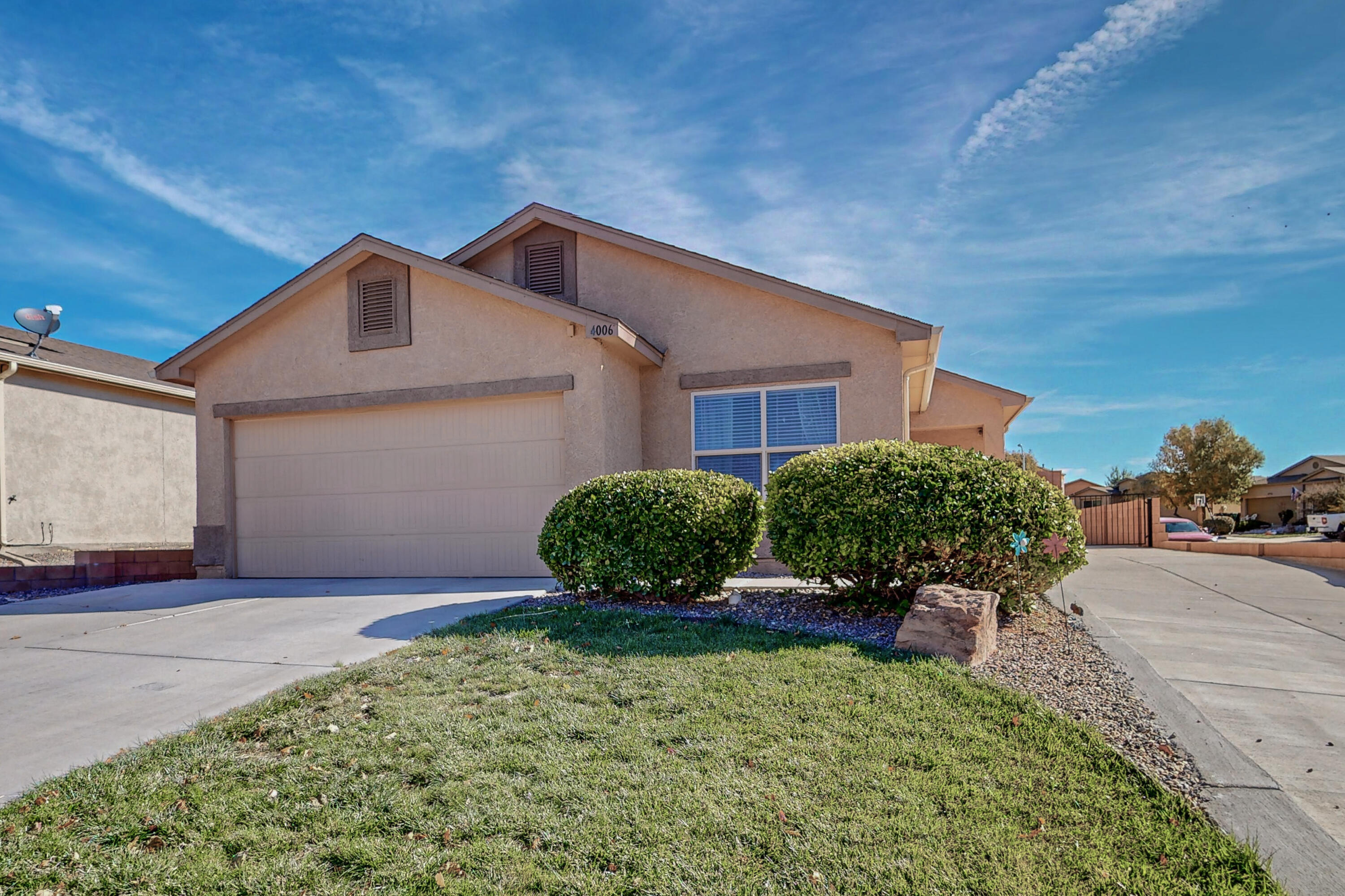 4006 Desert Lupine Drive NE