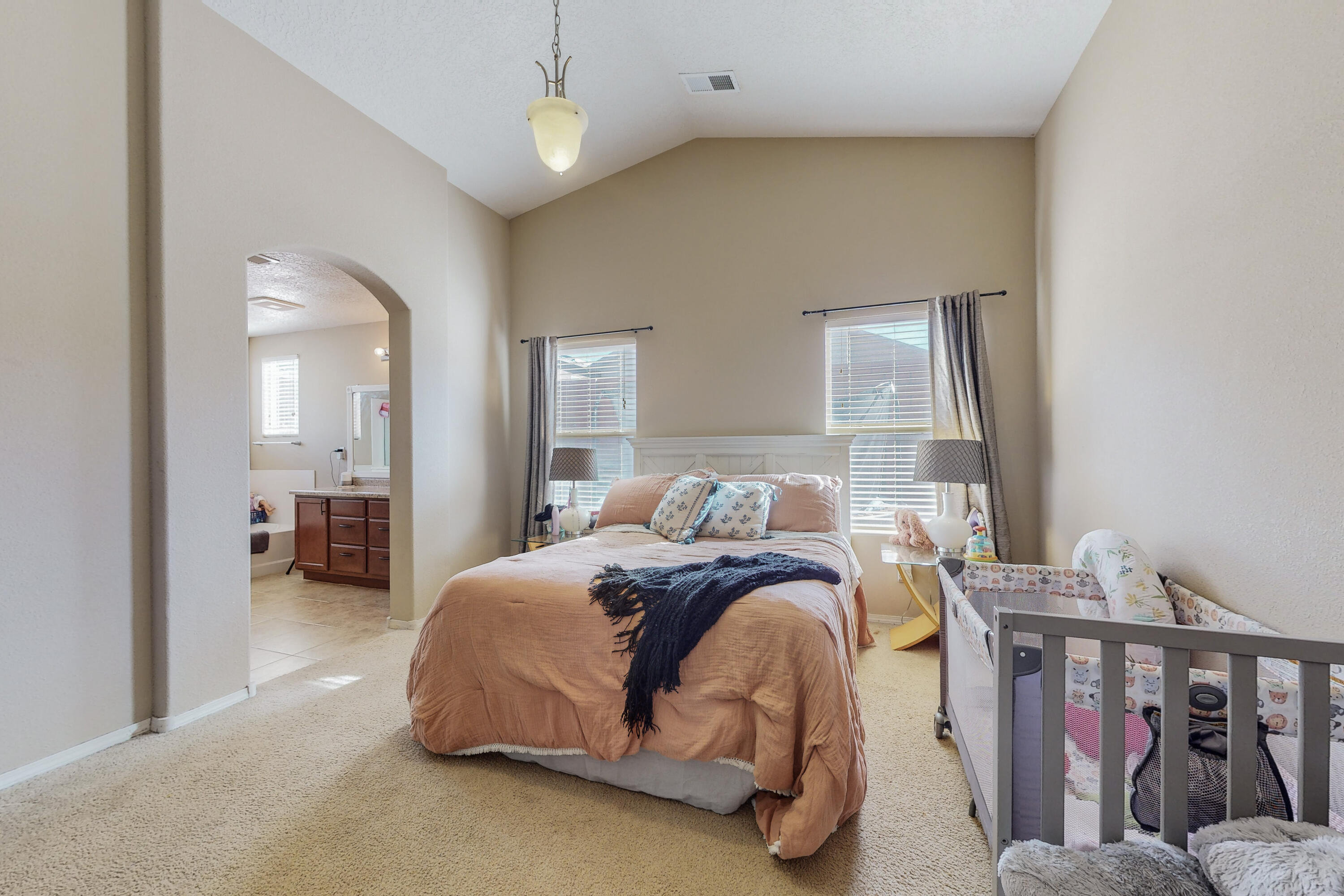 4006 Desert Lupine Drive NE