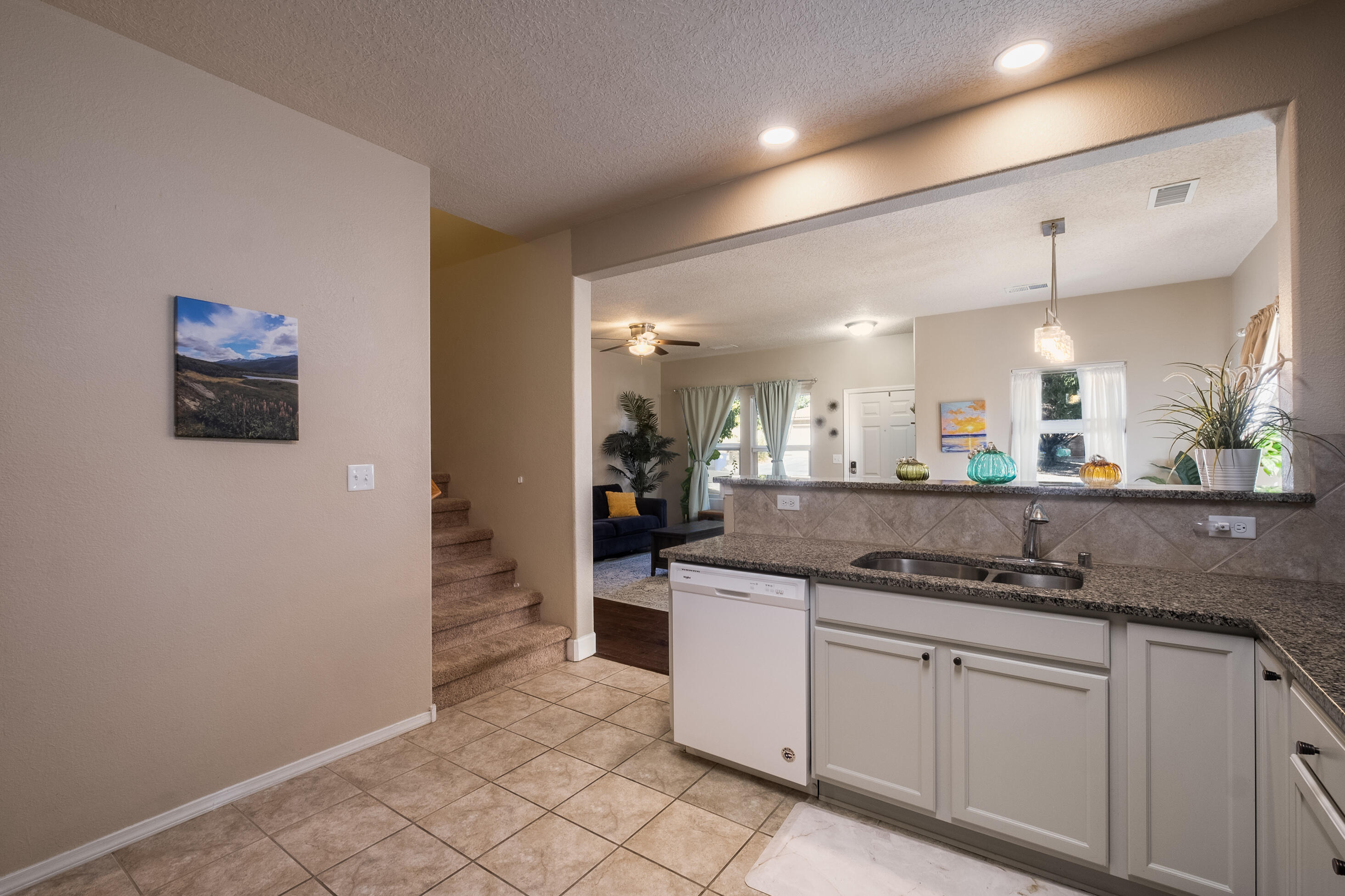 10812 Fort Point Lane NE