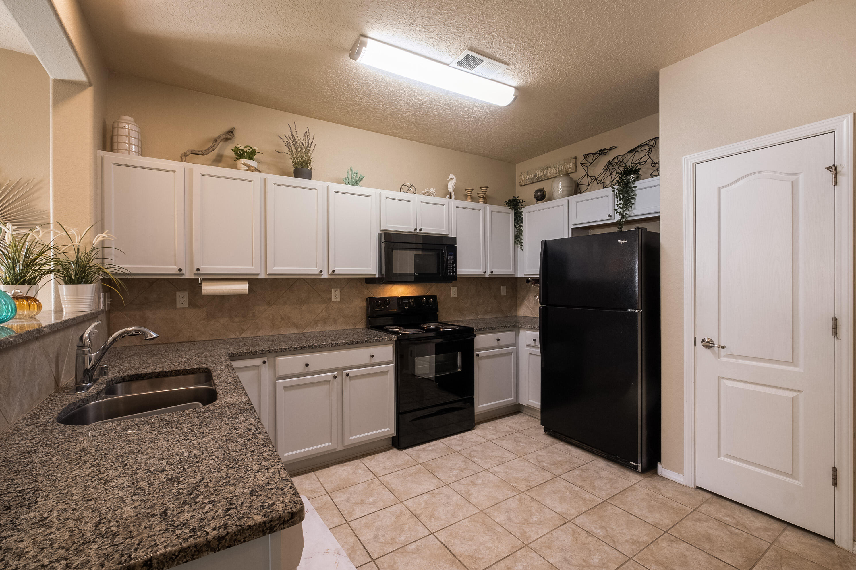 10812 Fort Point Lane NE