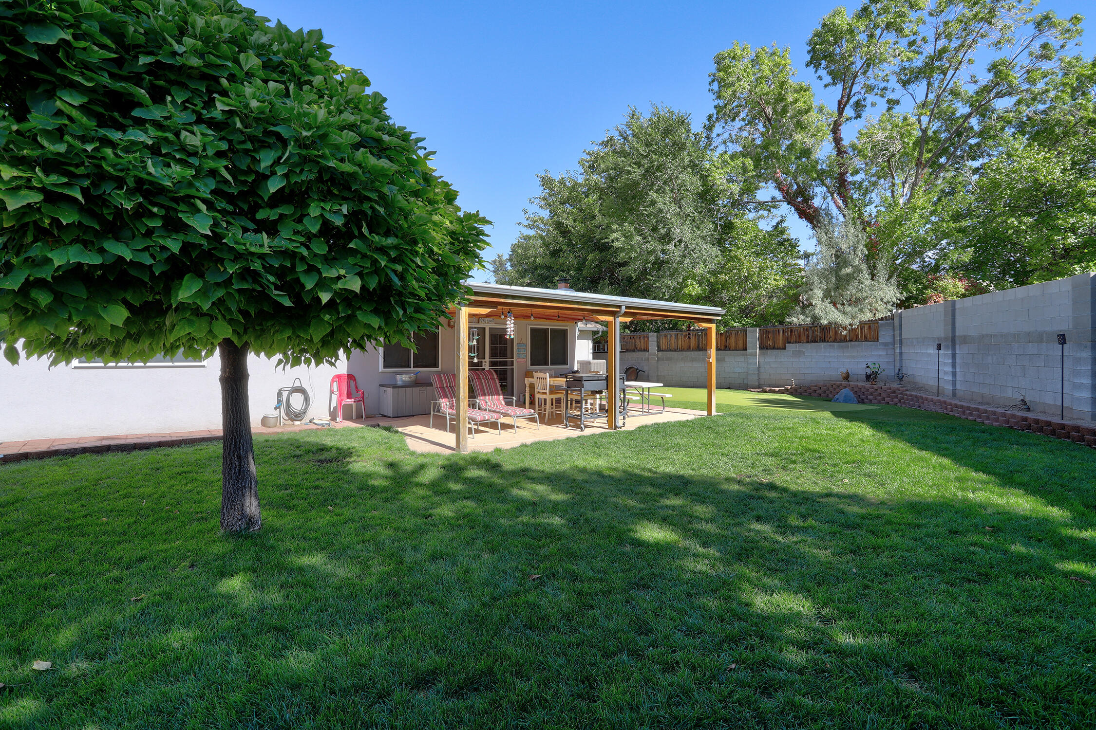 4604 Oahu Drive NE