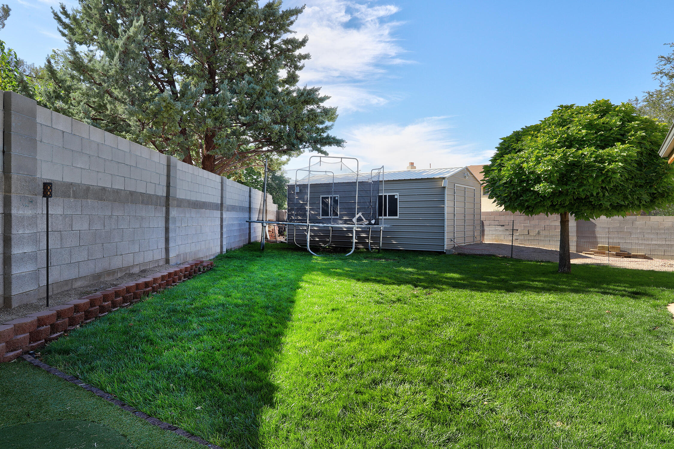 4604 Oahu Drive NE