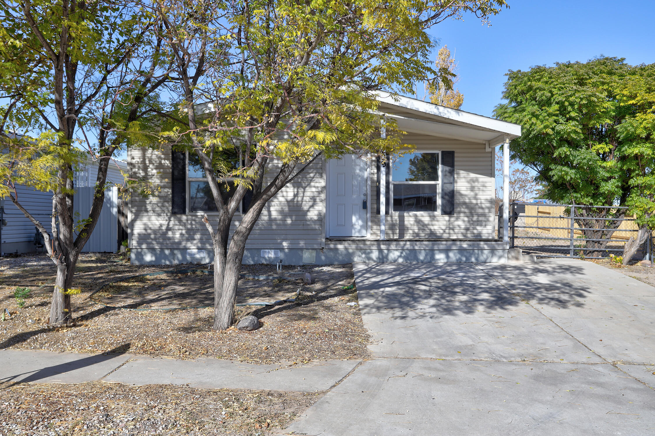 9209 Red Rock Road SW