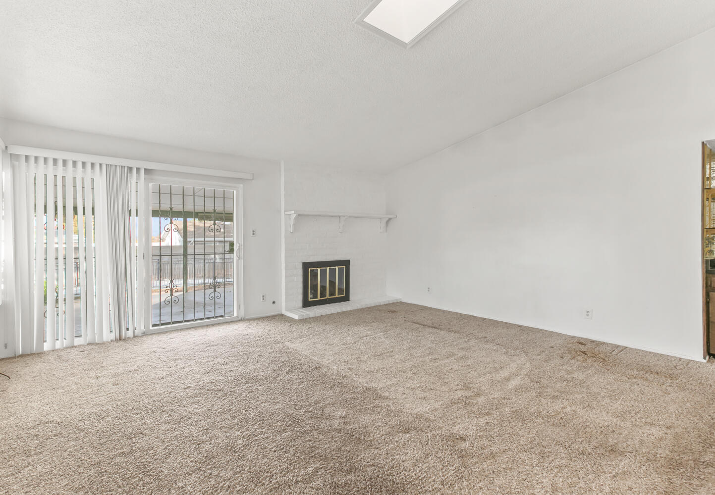 6609 Glendora Drive NE