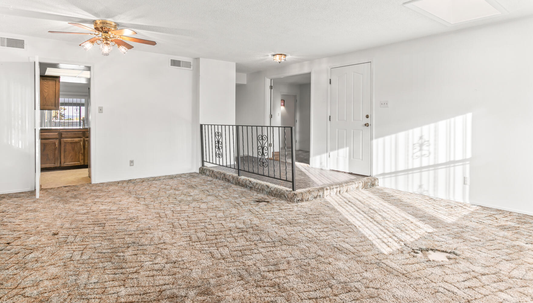 6609 Glendora Drive NE