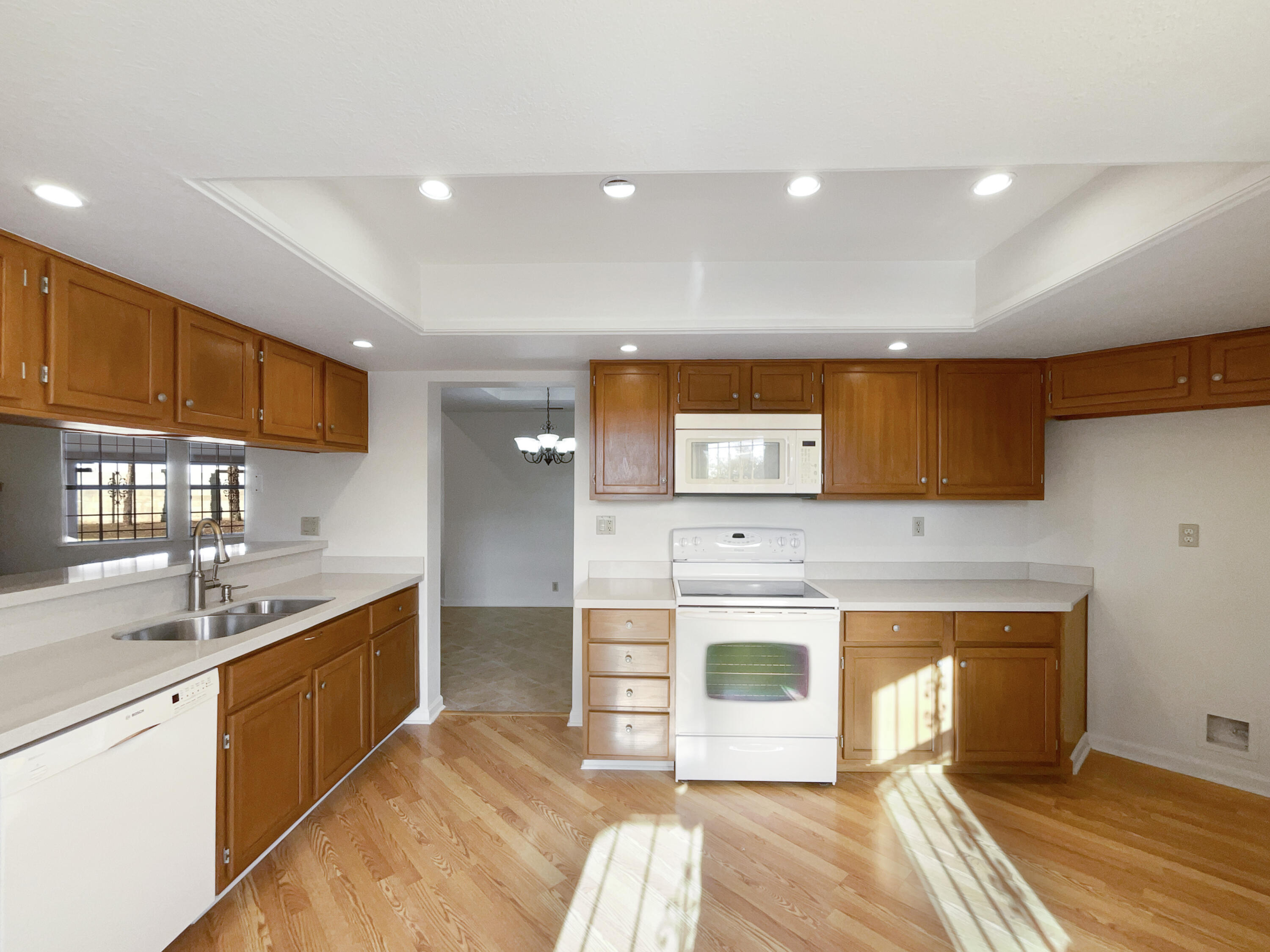 10401 Palo Verde Place NW