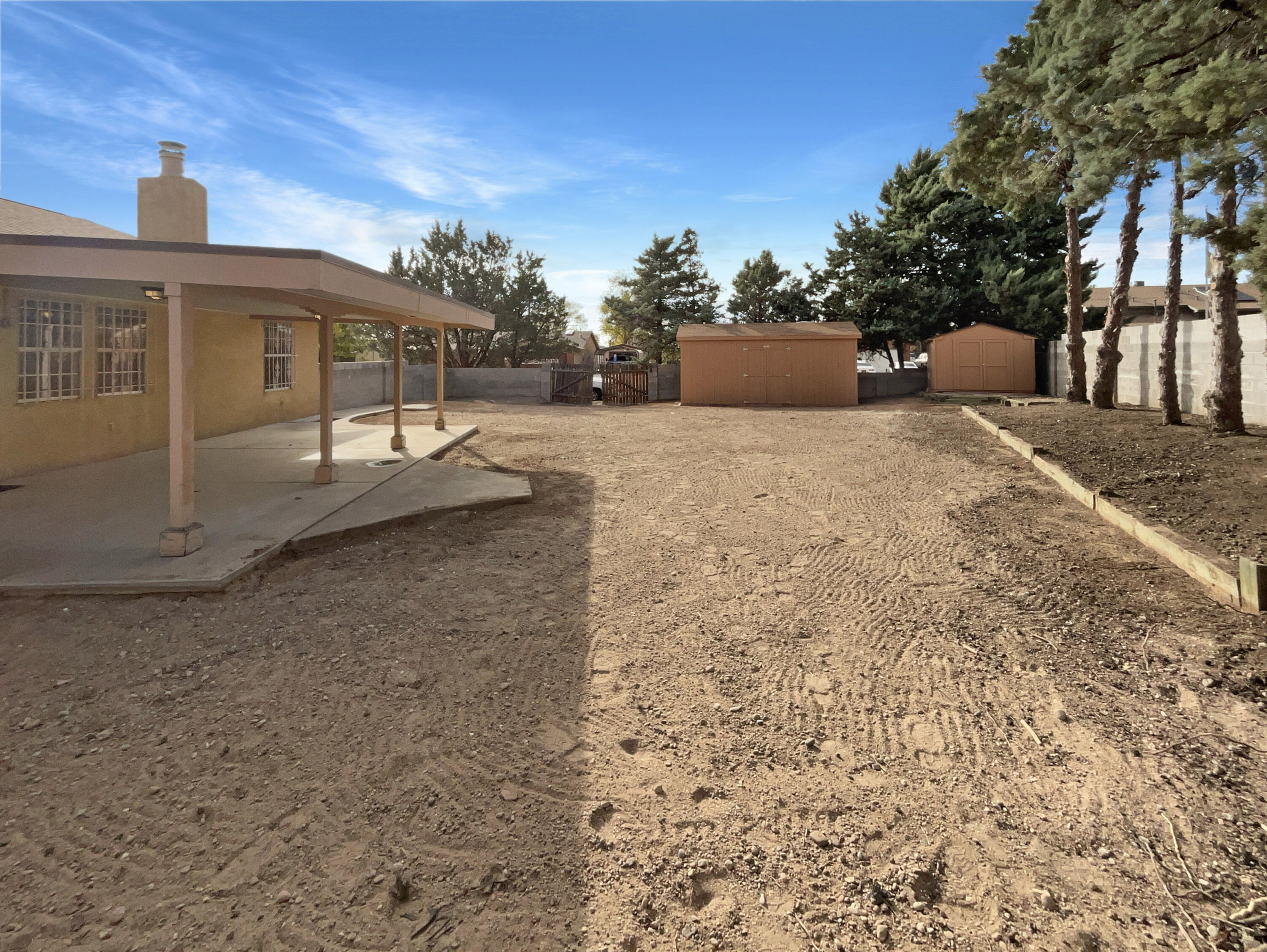 10401 Palo Verde Place NW