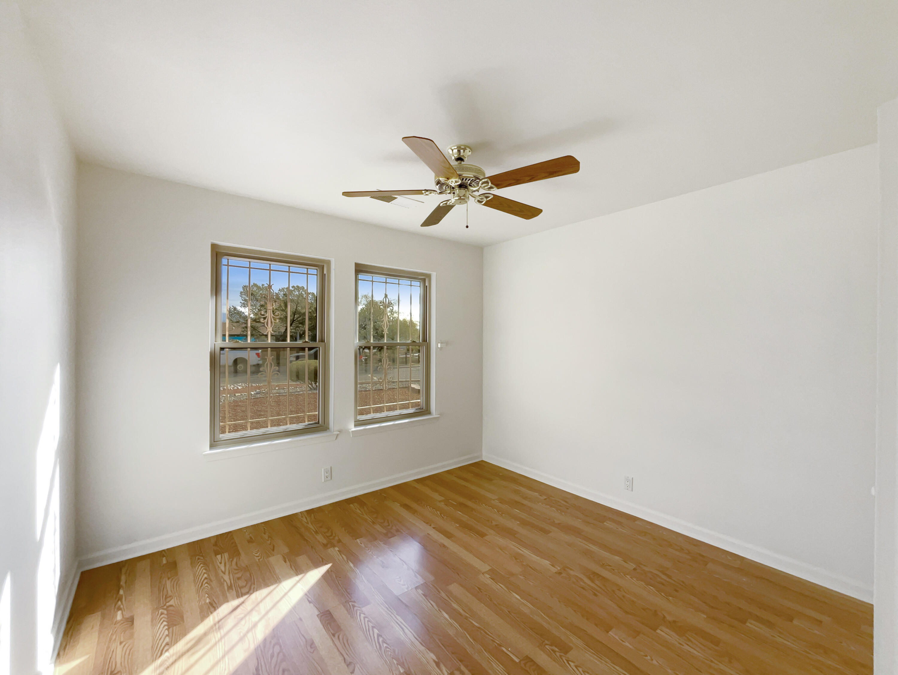 10401 Palo Verde Place NW