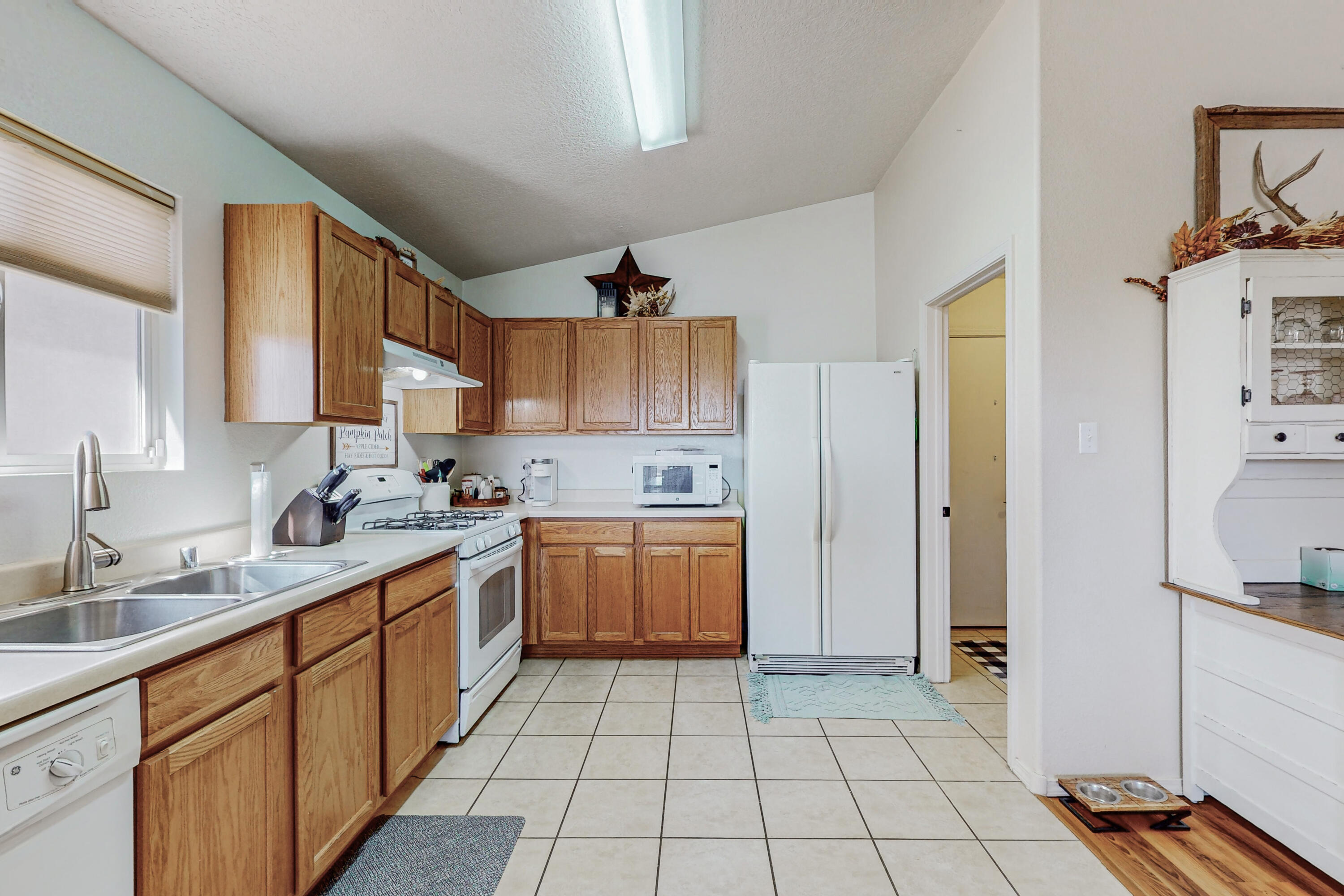 827 Blue Sage Avenue SW