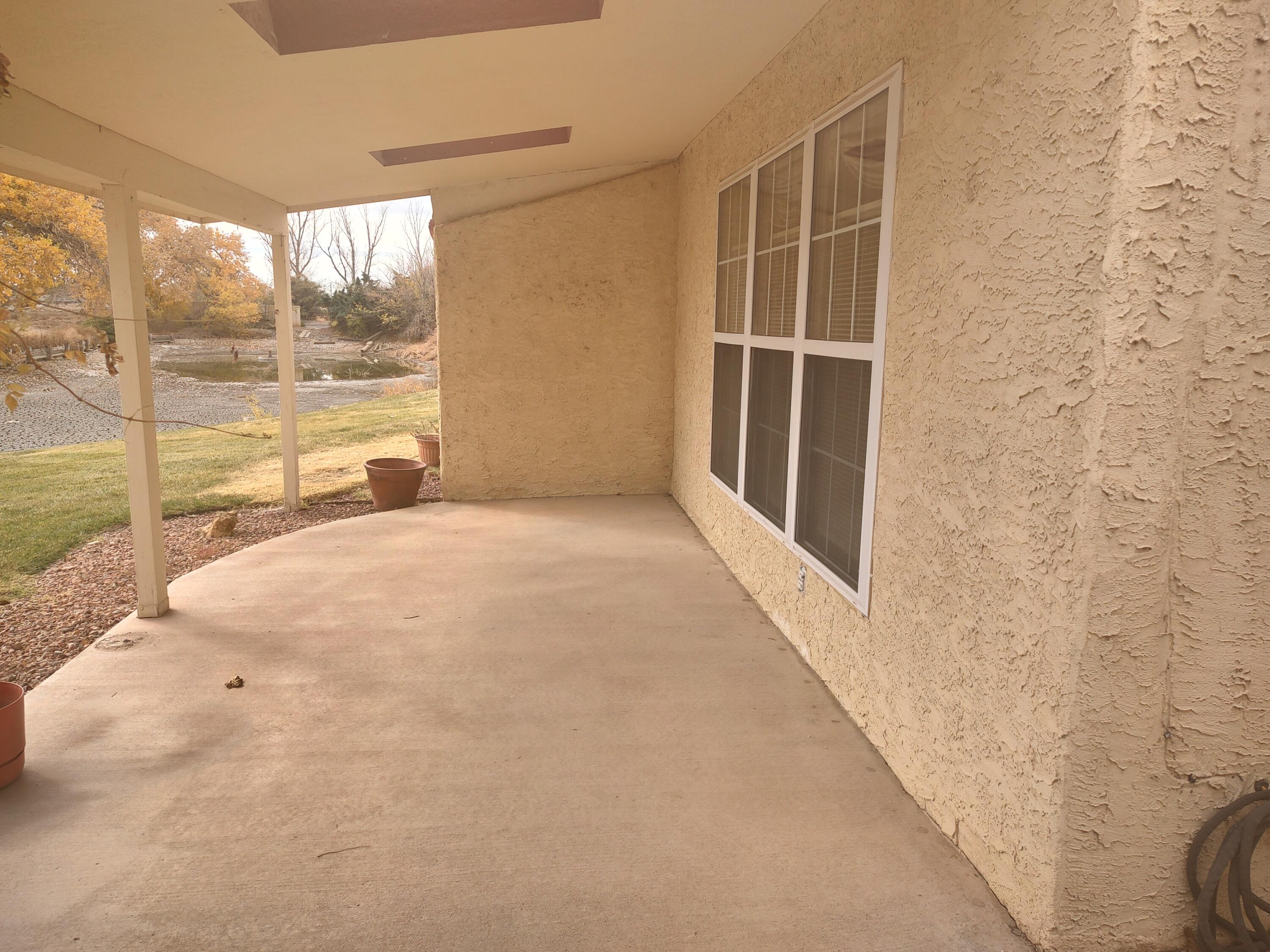 518 Eastlake Drive SE