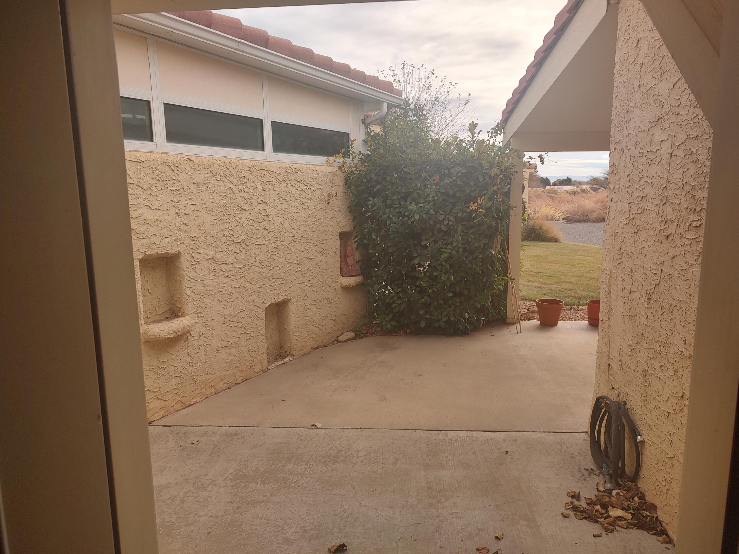518 Eastlake Drive SE