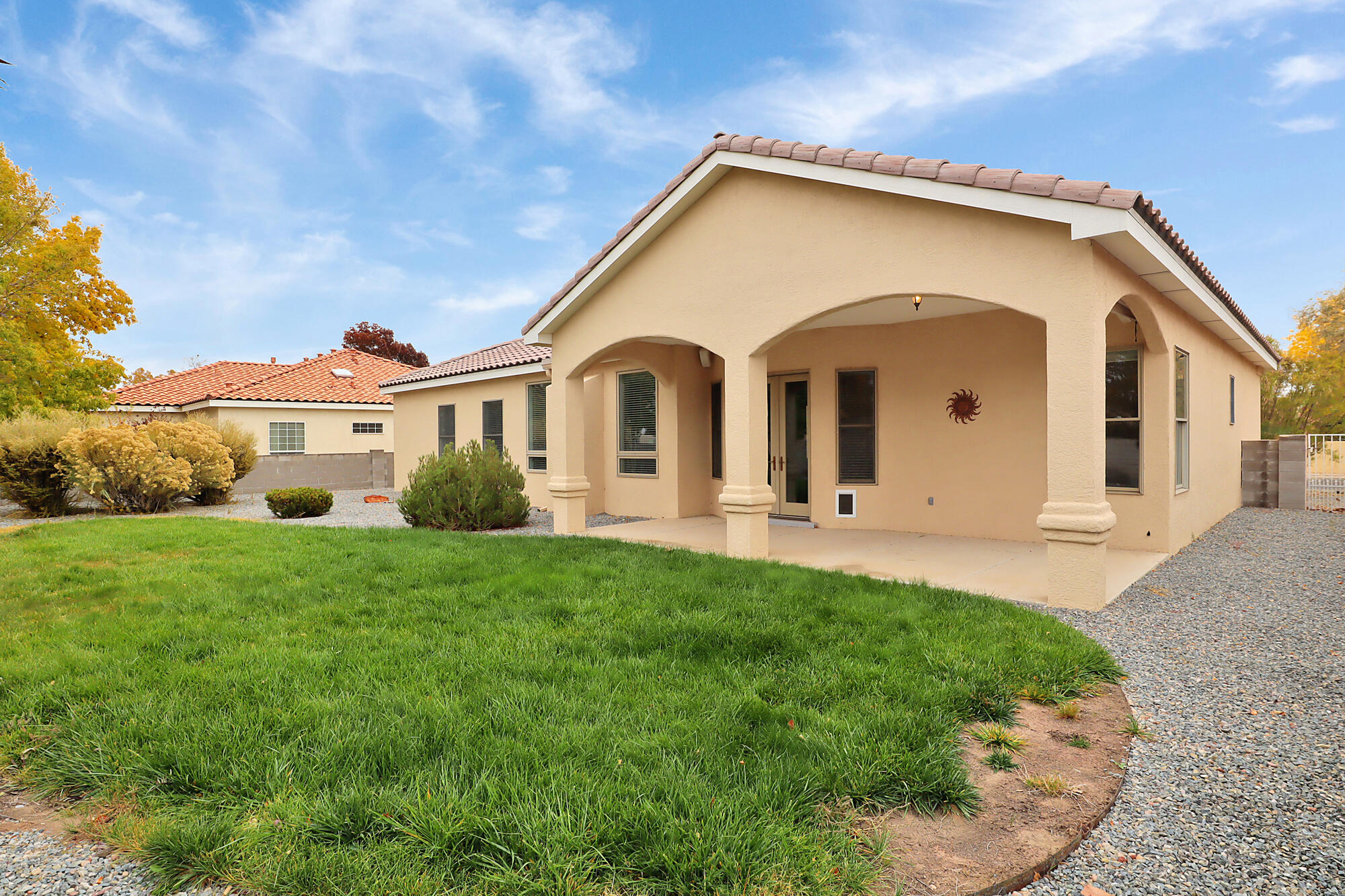 3812 Bay Hill Loop SE