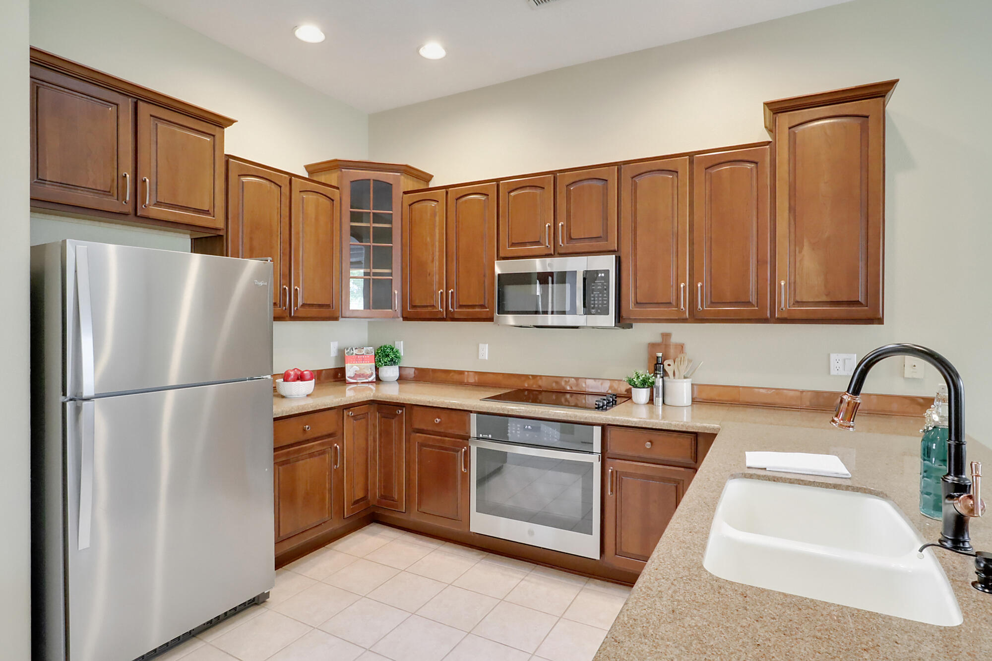 3812 Bay Hill Loop SE