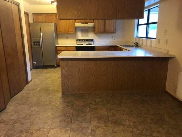1156 Highway 60 East