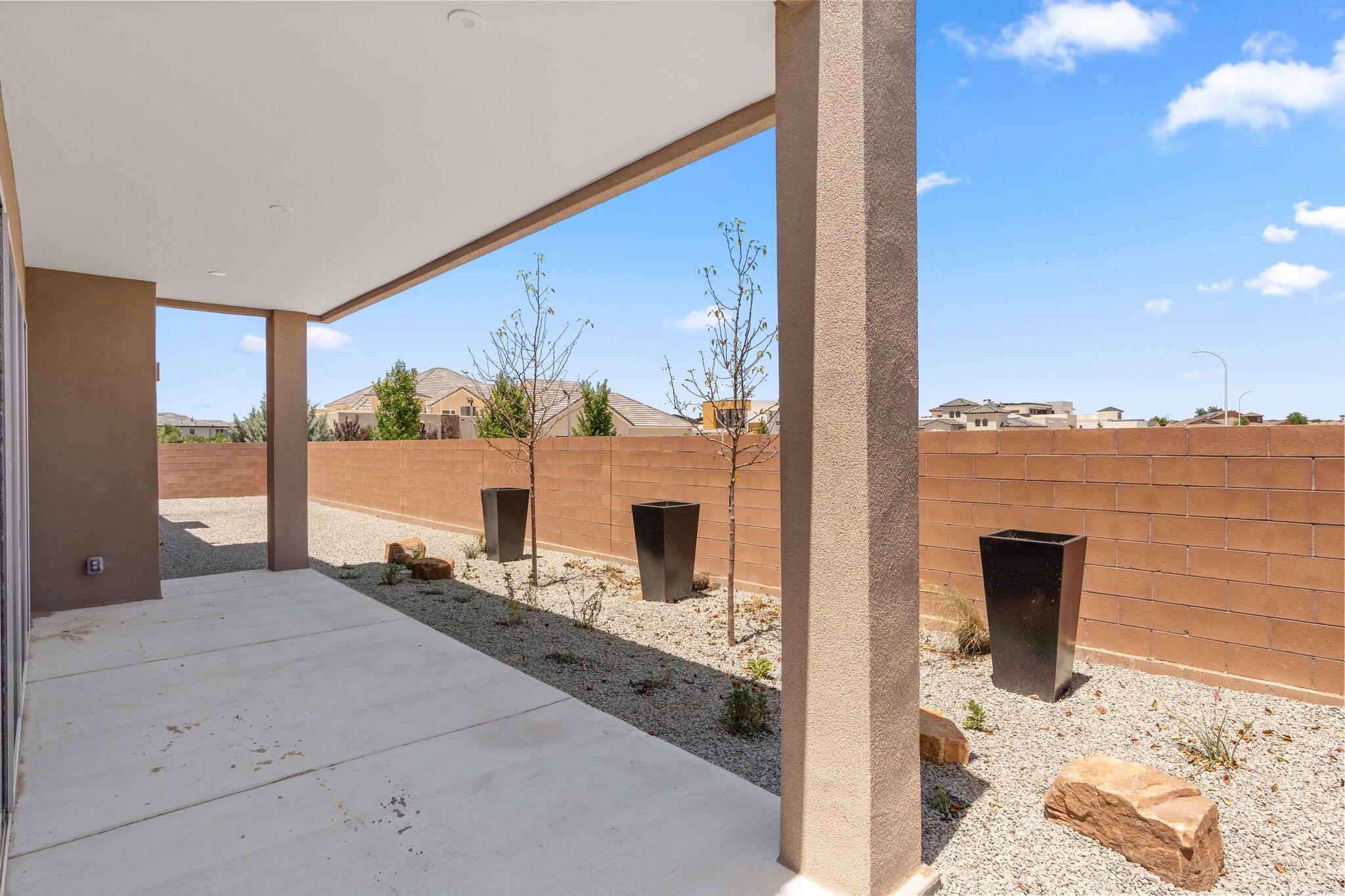 6535 Trestle Glen Road NW