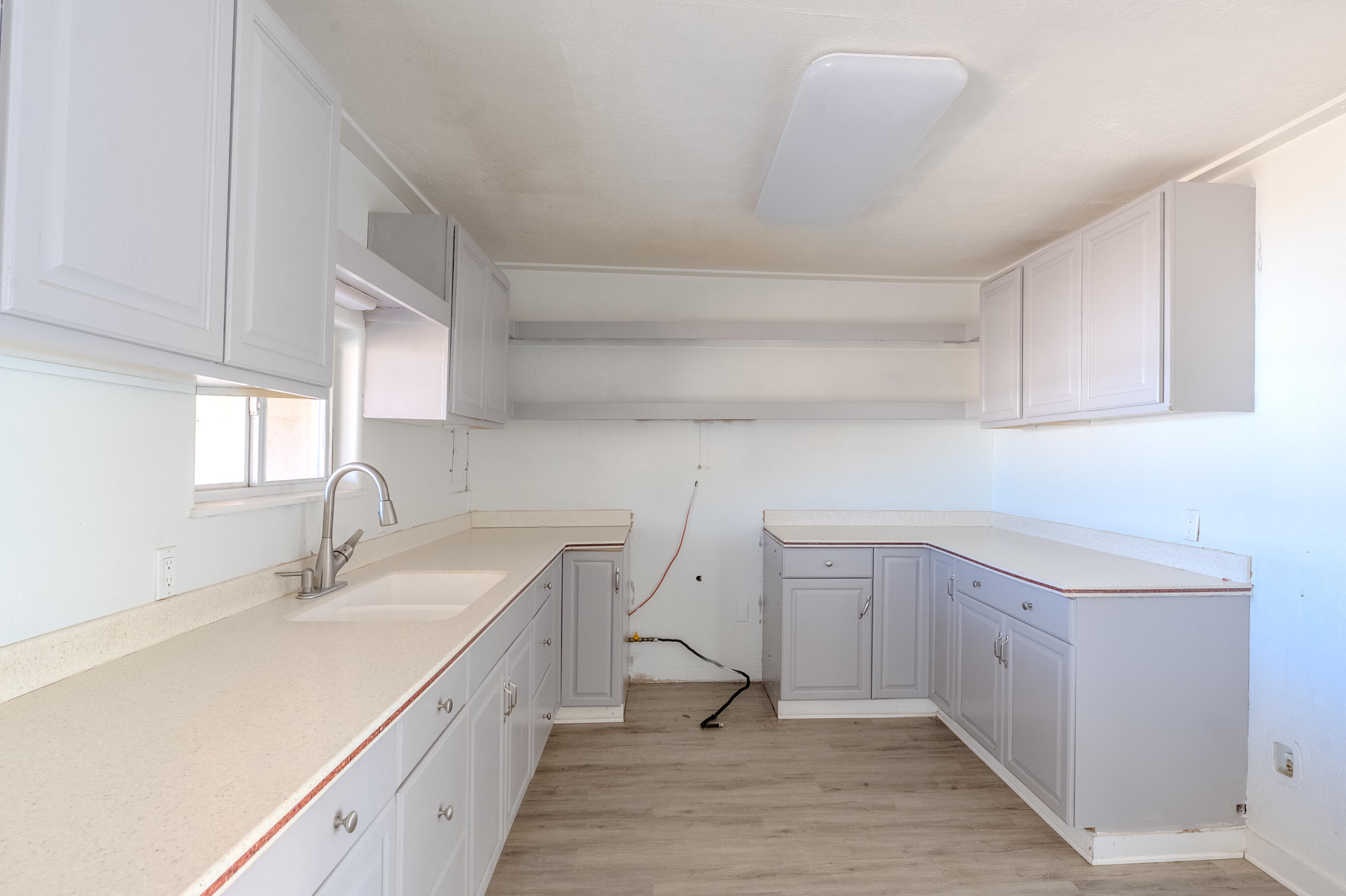 1032 W Gilbert Avenue