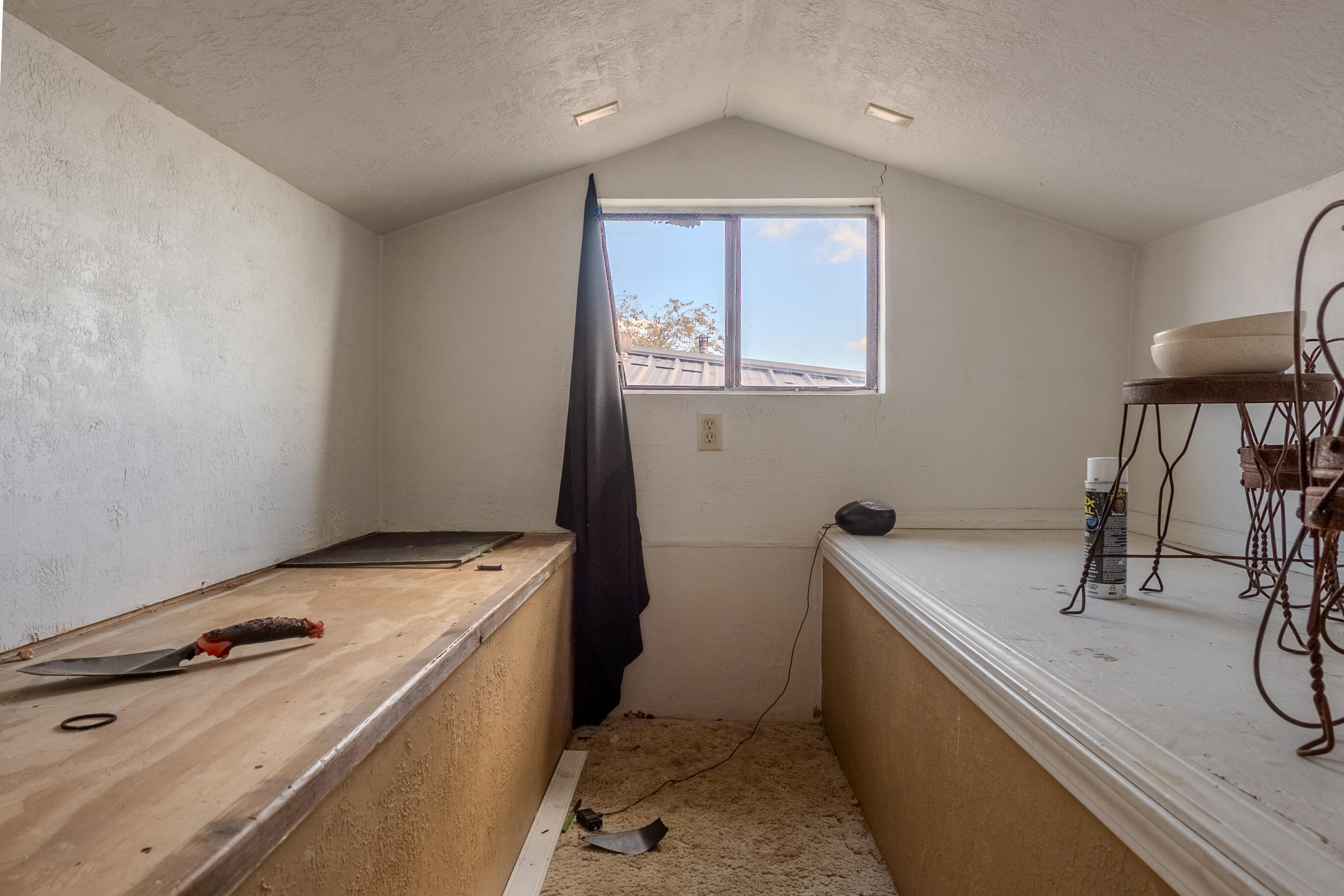 1032 W Gilbert Avenue