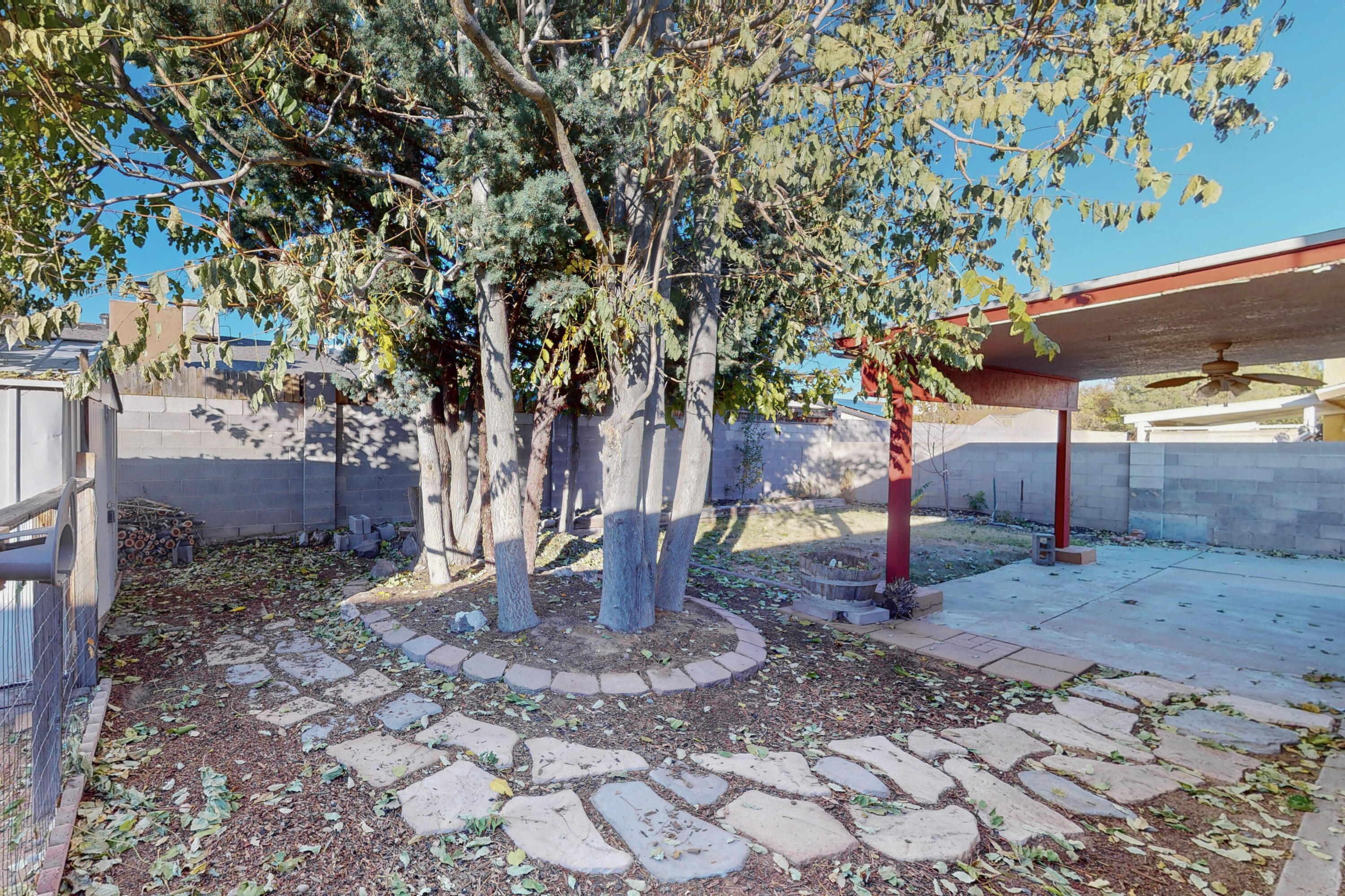 6129 Flor De Mayo Place NW