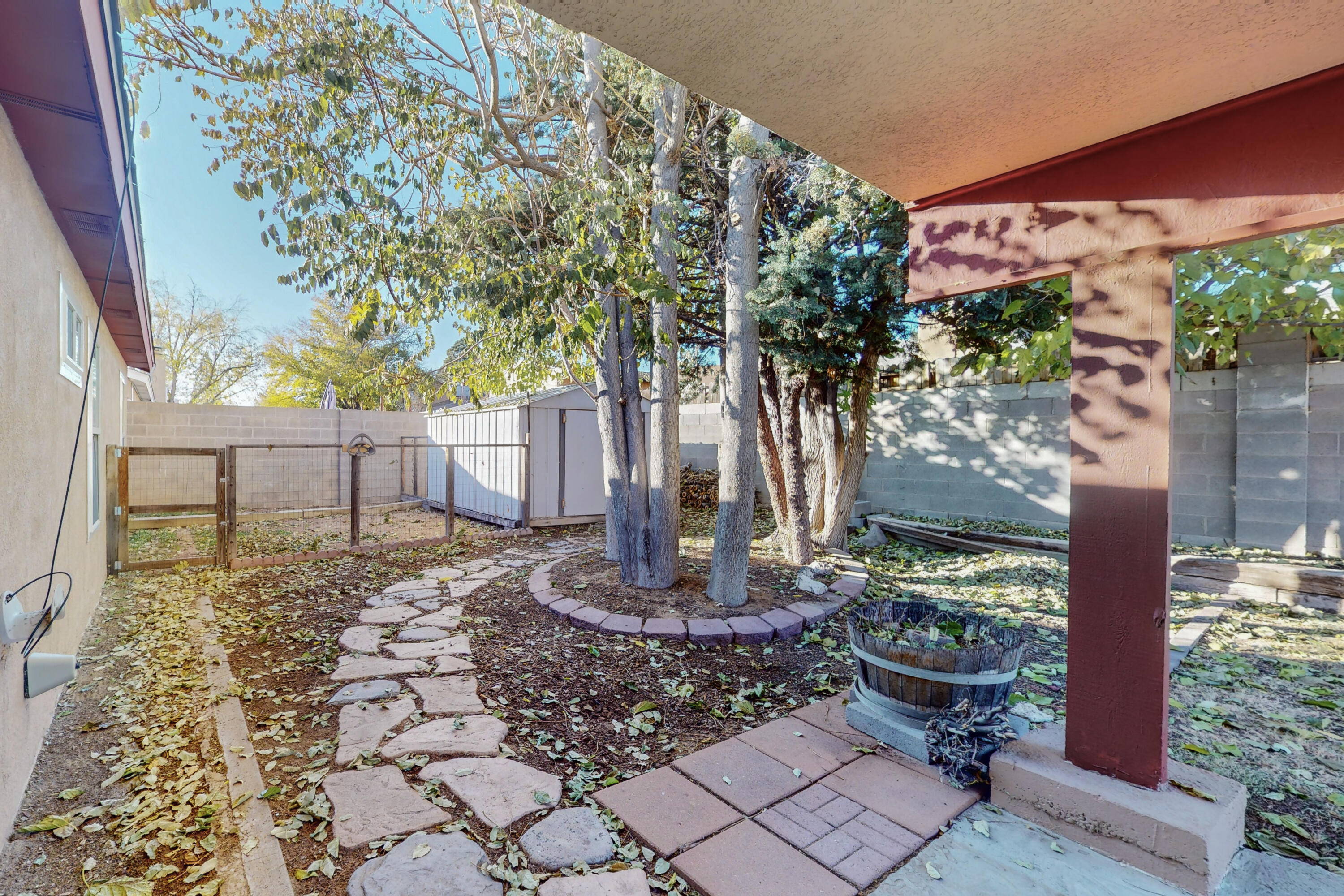 6129 Flor De Mayo Place NW