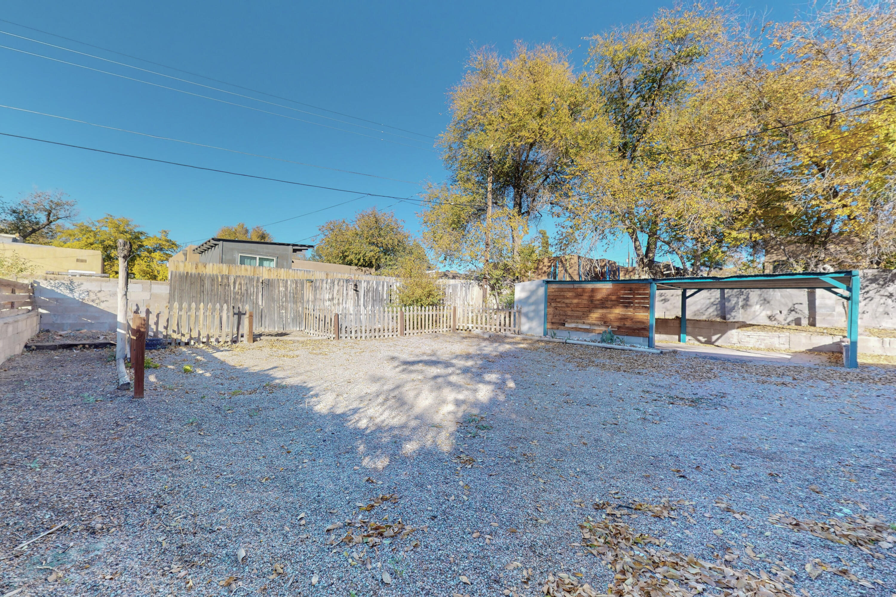 2735 San Joaquin Avenue SE