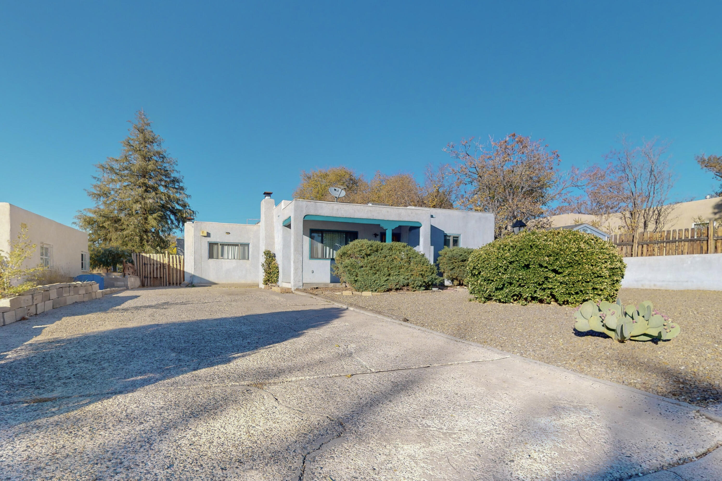 2735 San Joaquin Avenue SE