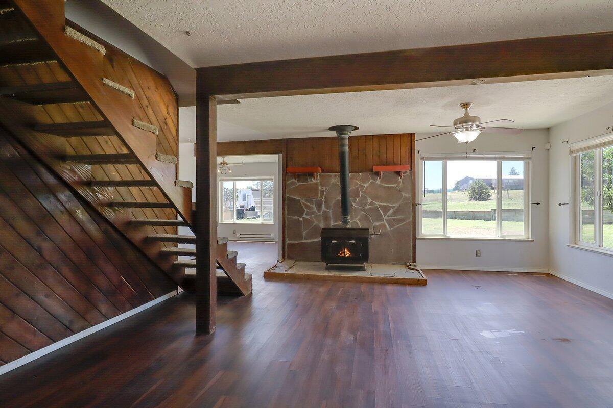33 Equestrian Trail