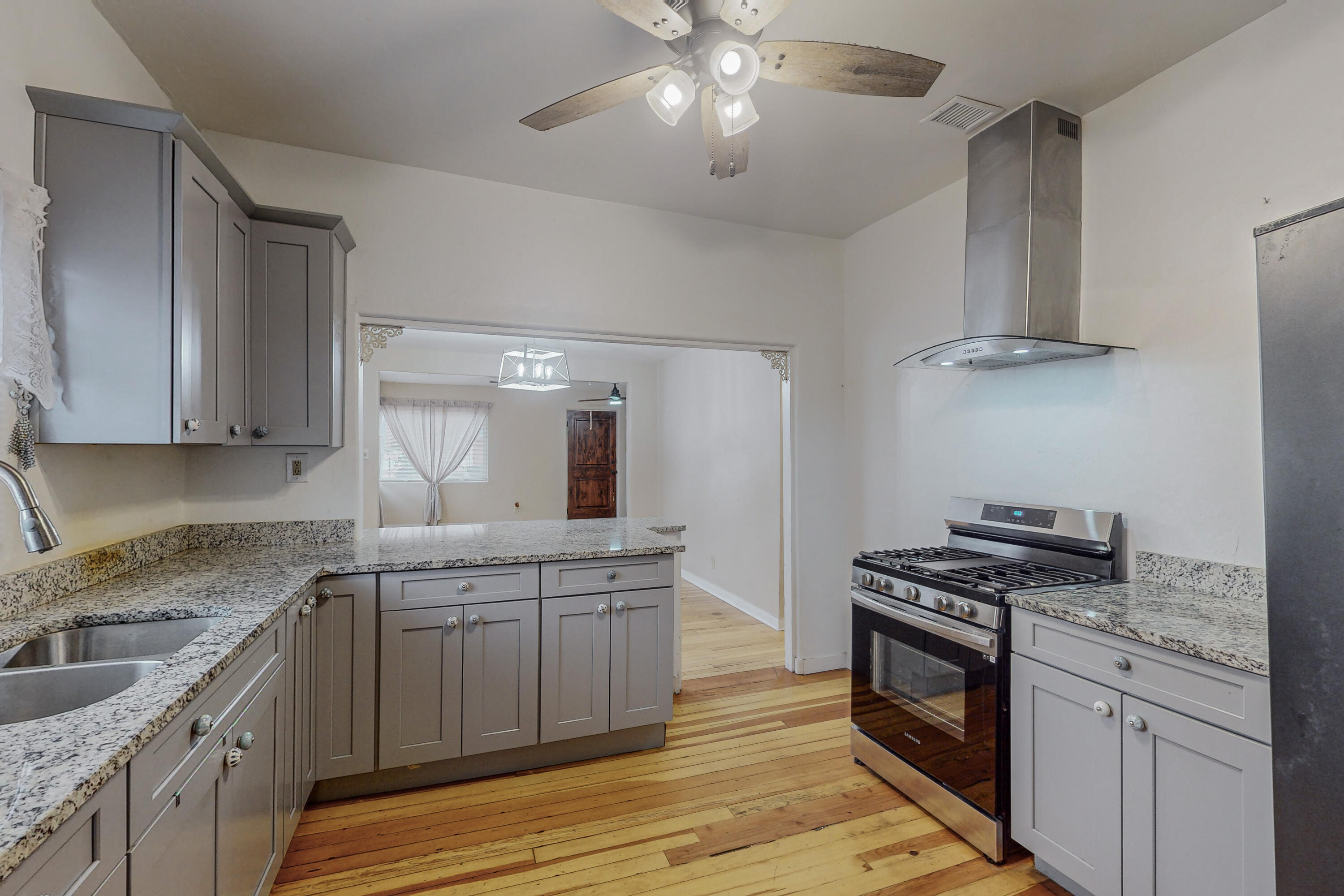 724 5th Street SW