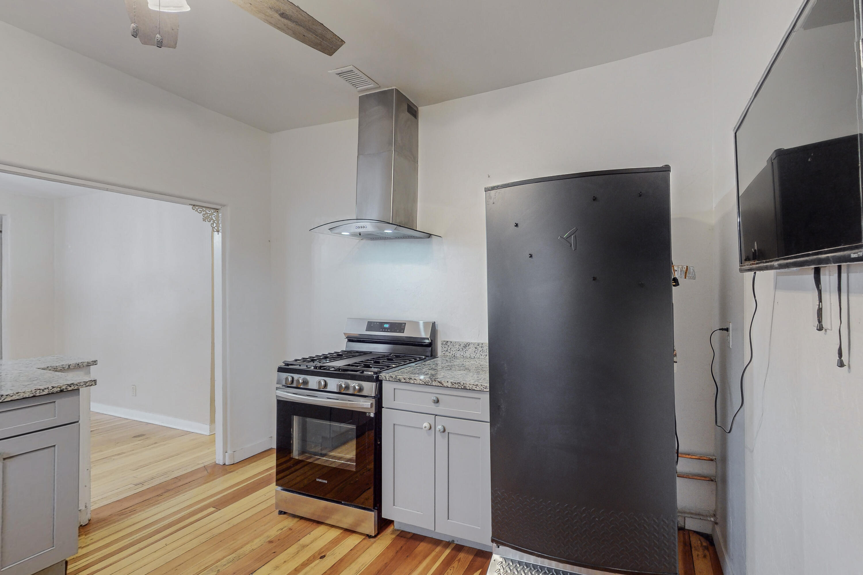 724 5th Street SW