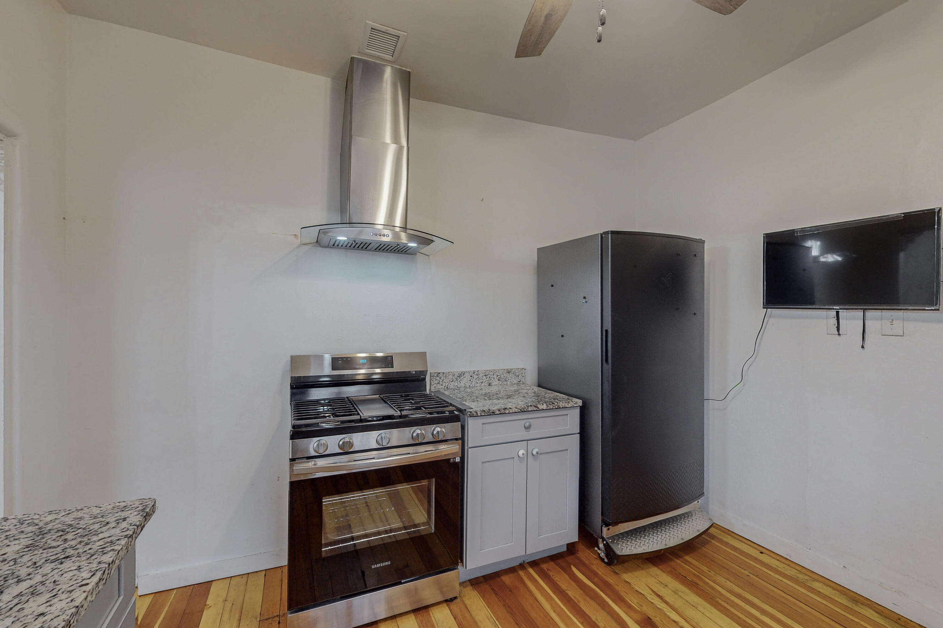 724 5th Street SW