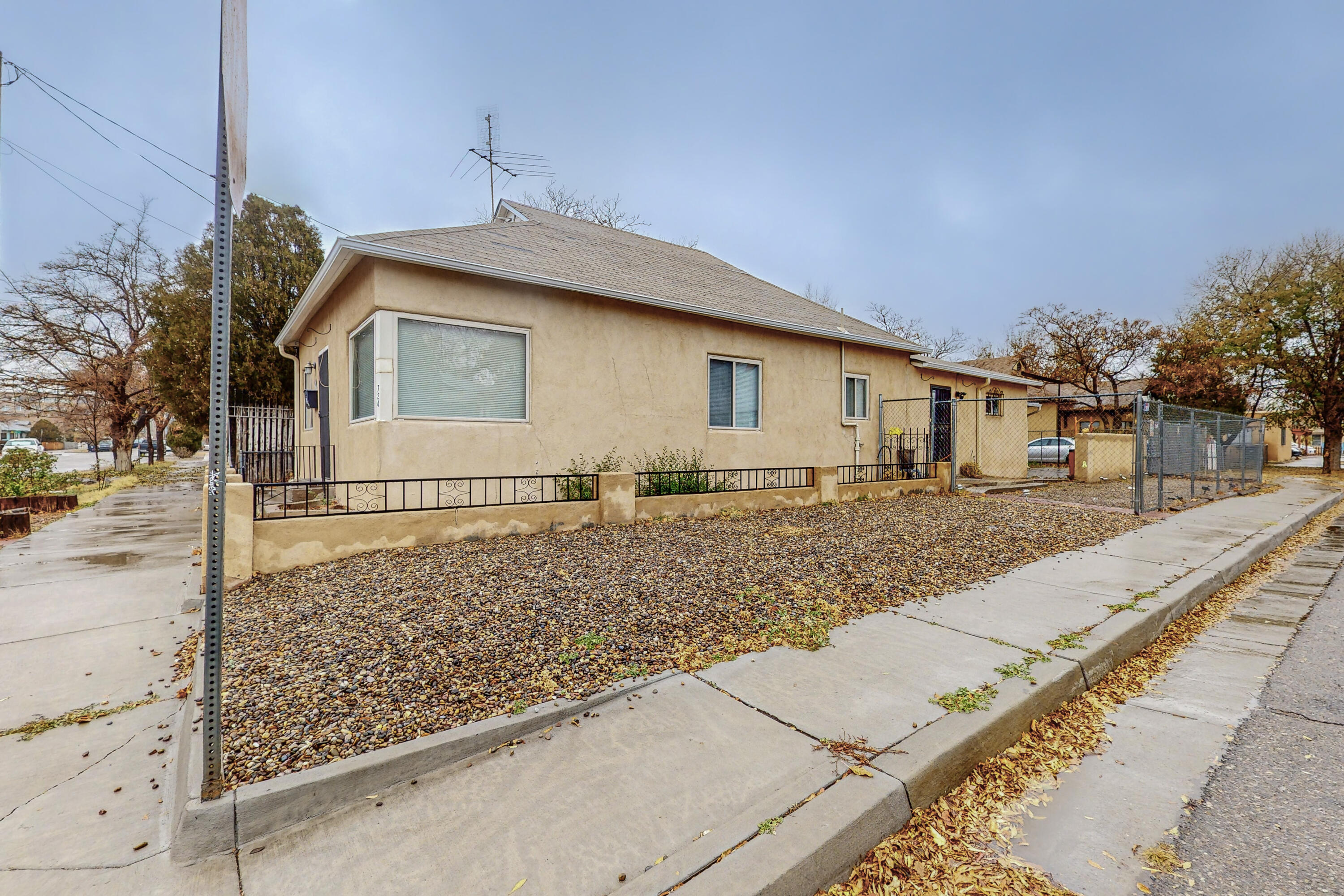 724 5th Street SW