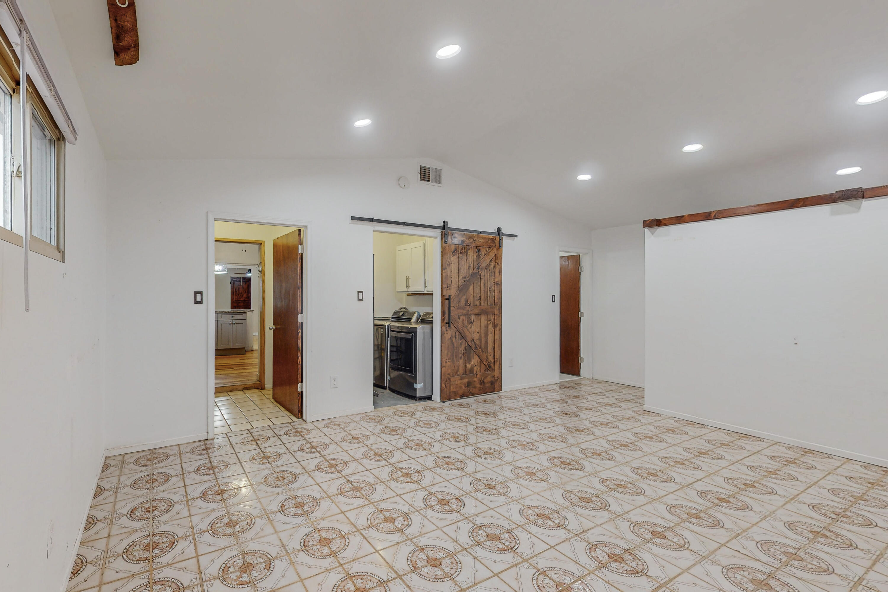 724 5th Street SW