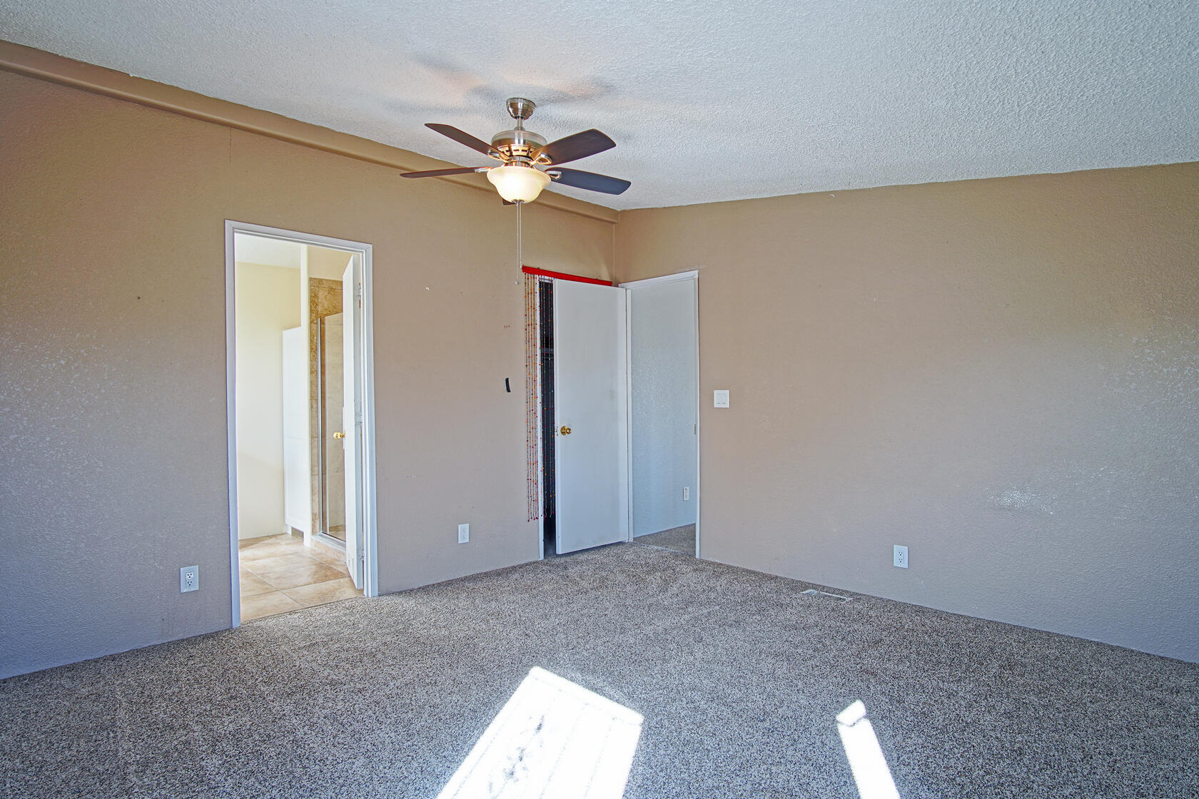 11331 Shadow Mountain Road NE