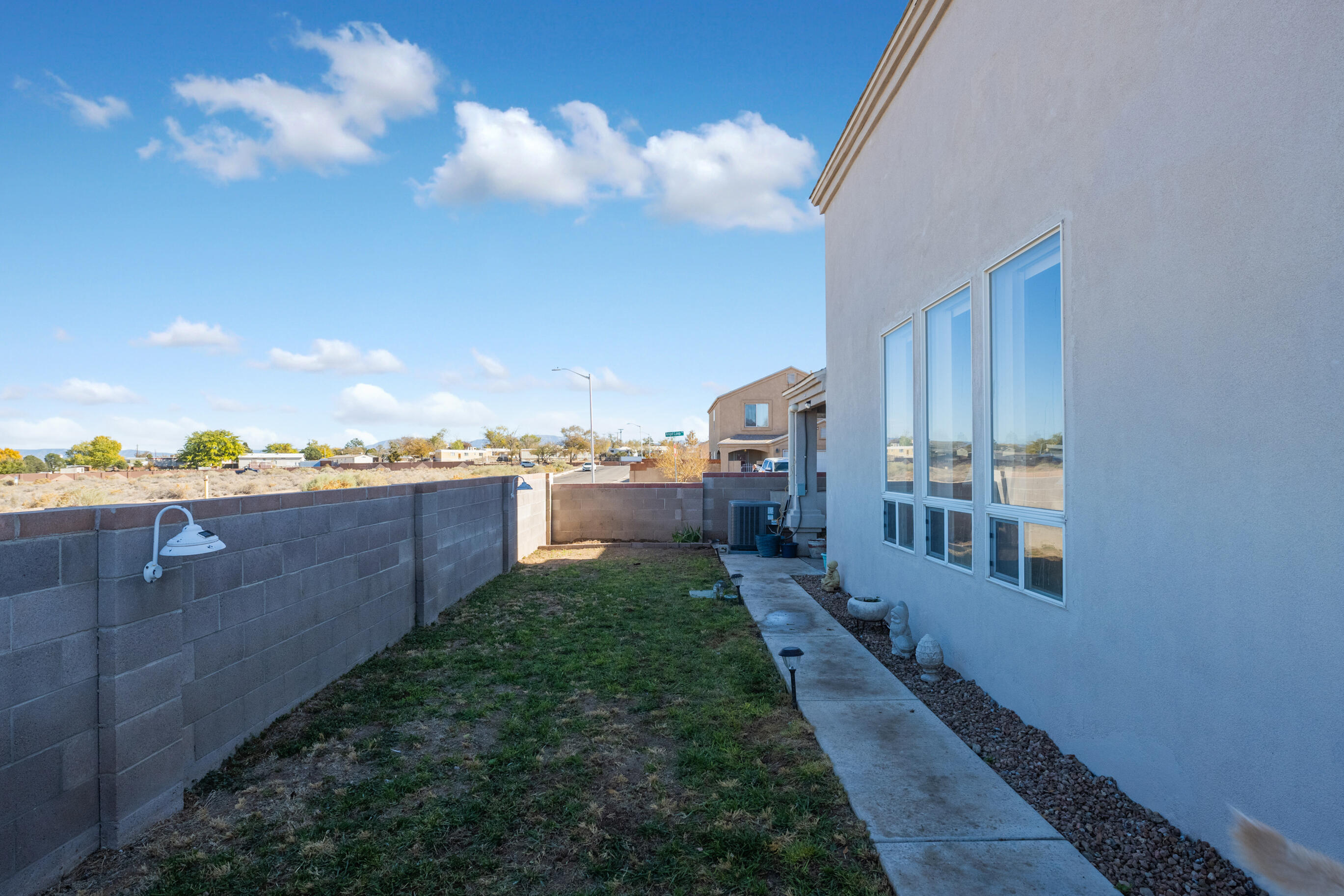 590 Angel Loop
