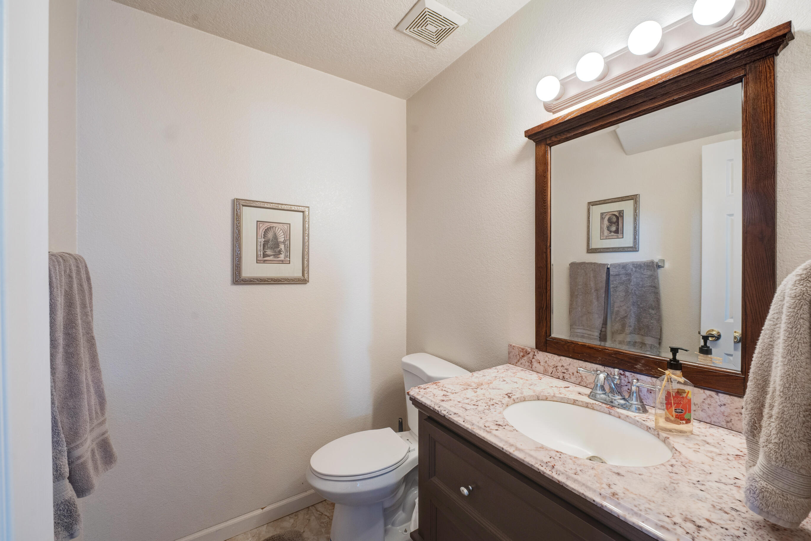 590 Angel Loop