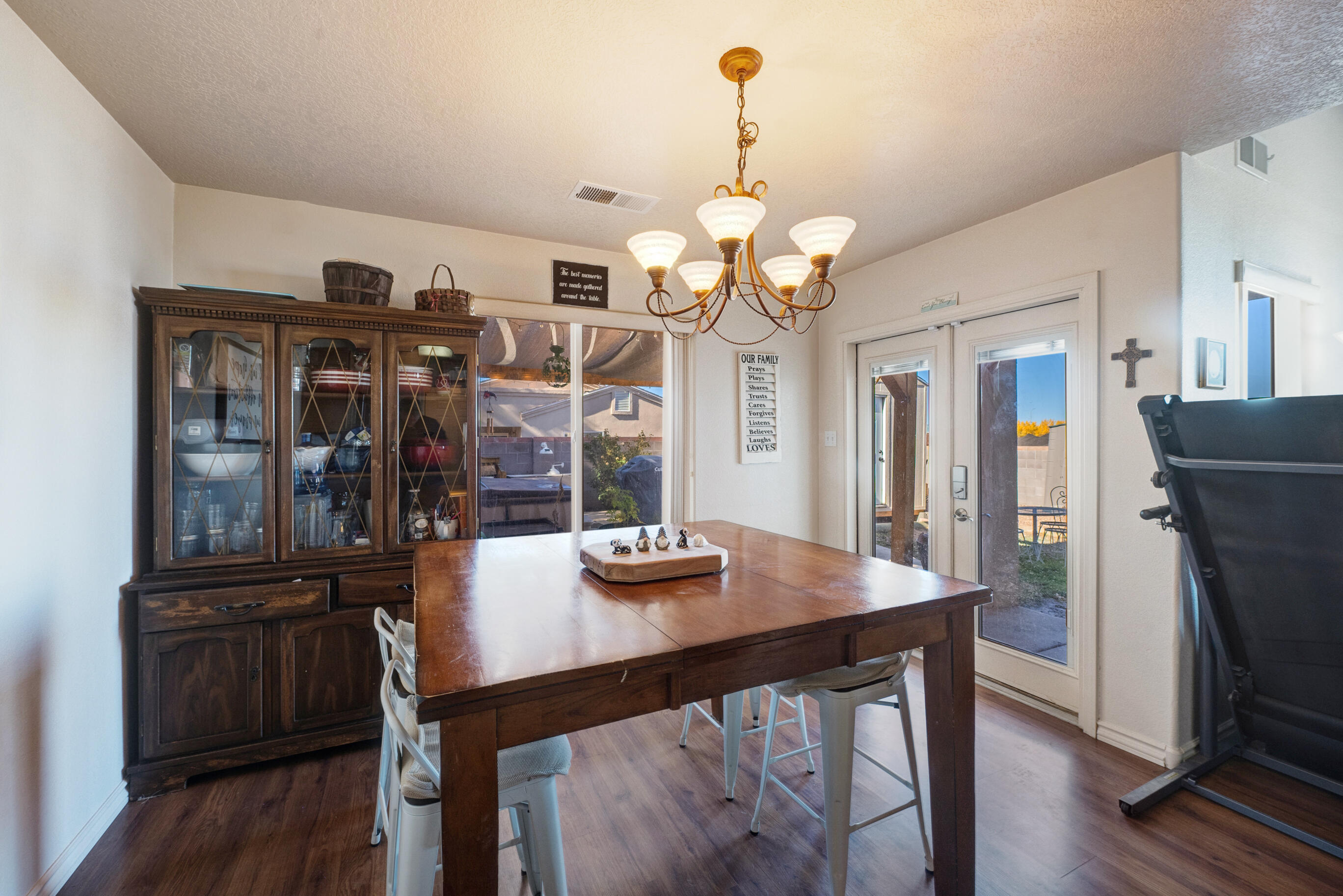 590 Angel Loop