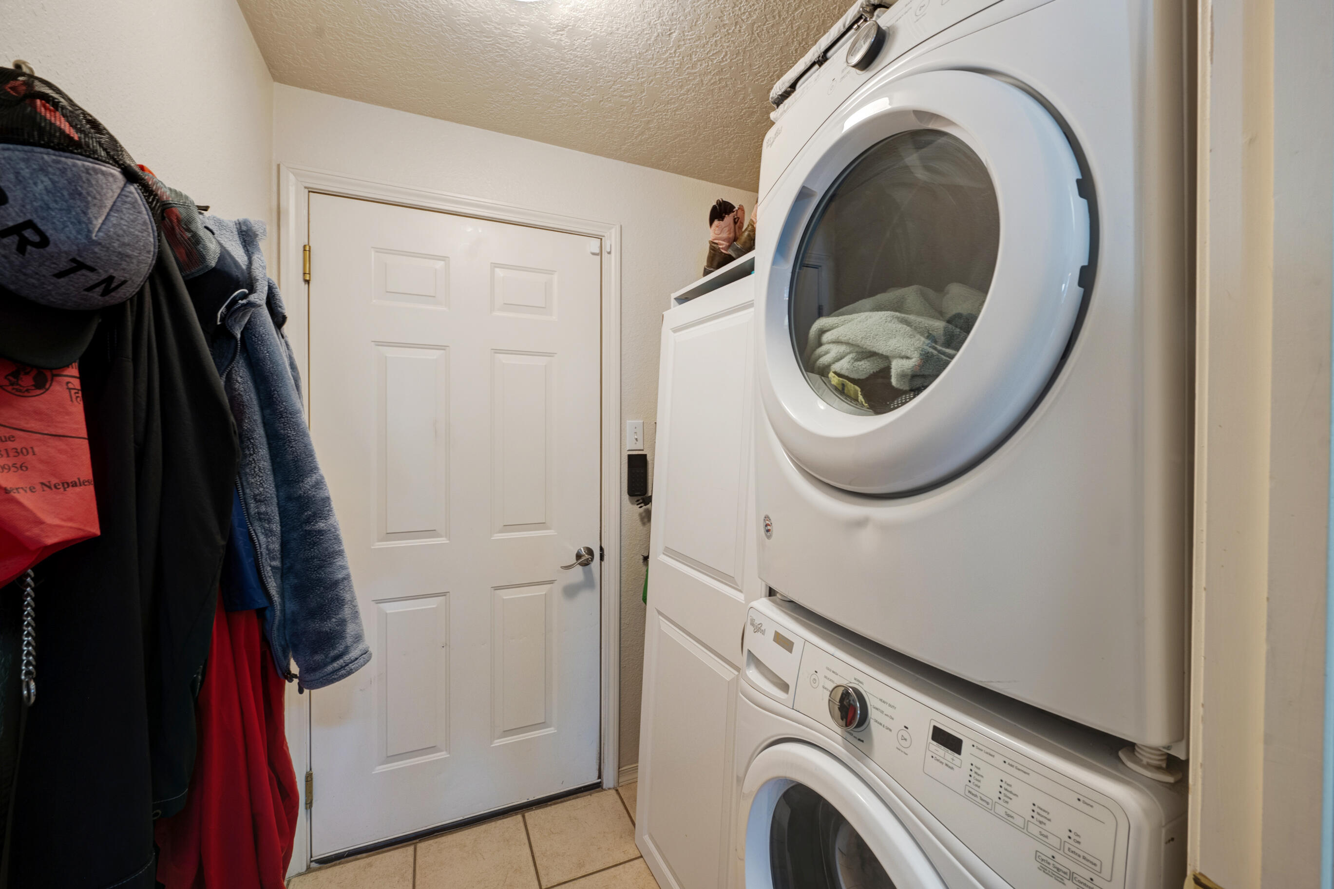 590 Angel Loop
