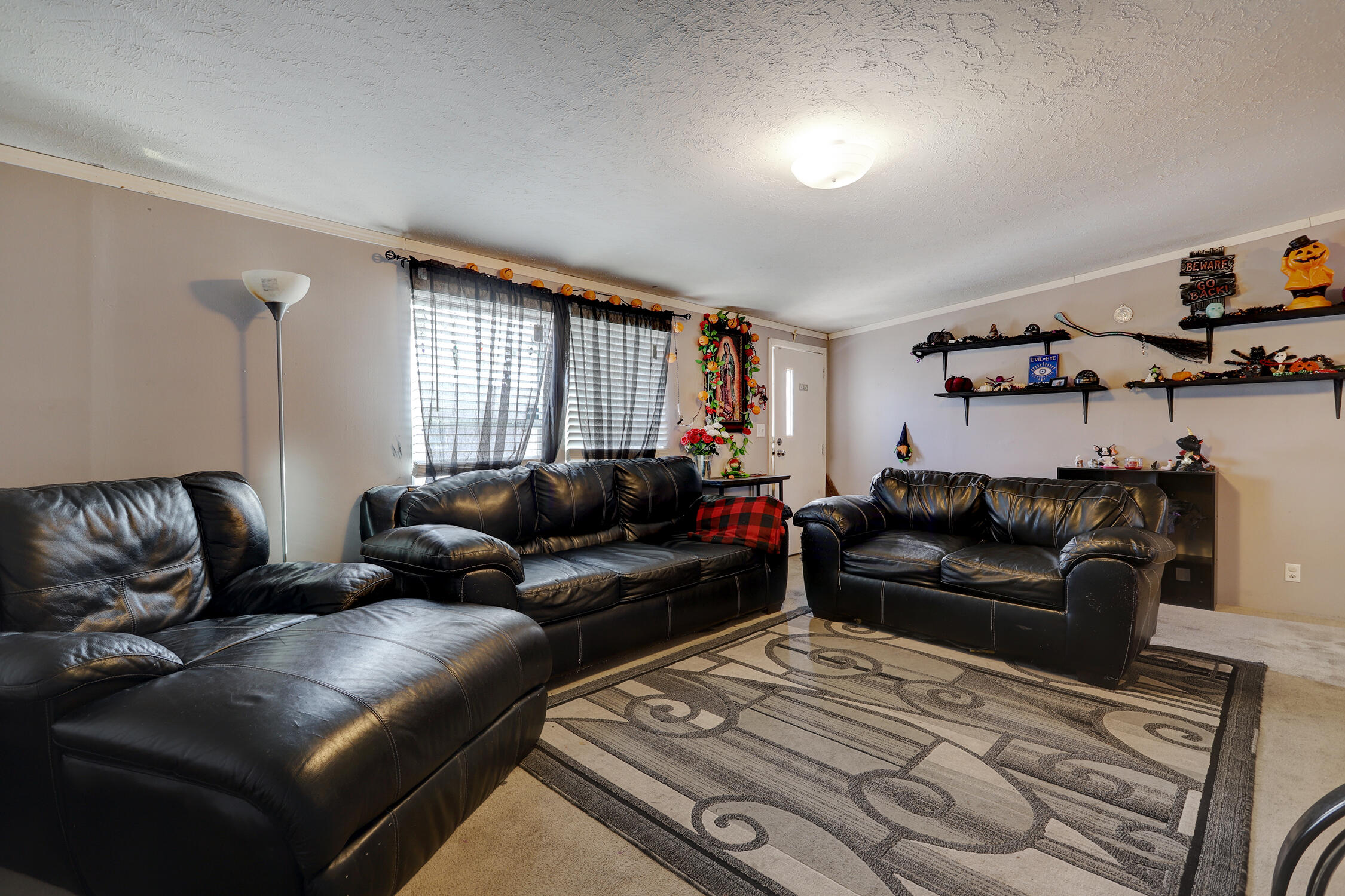 3814 Margerita Court SW