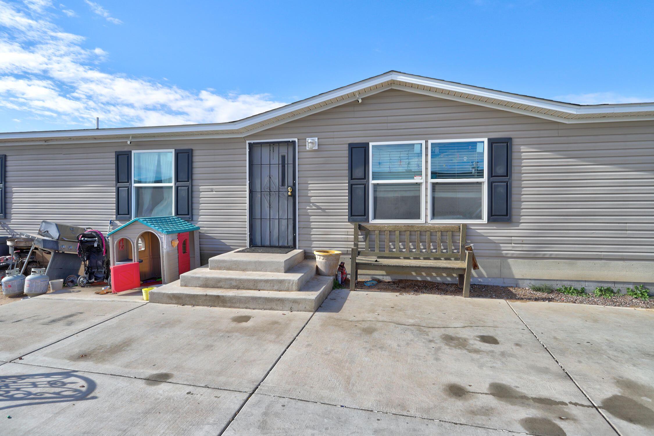 3814 Margerita Court SW