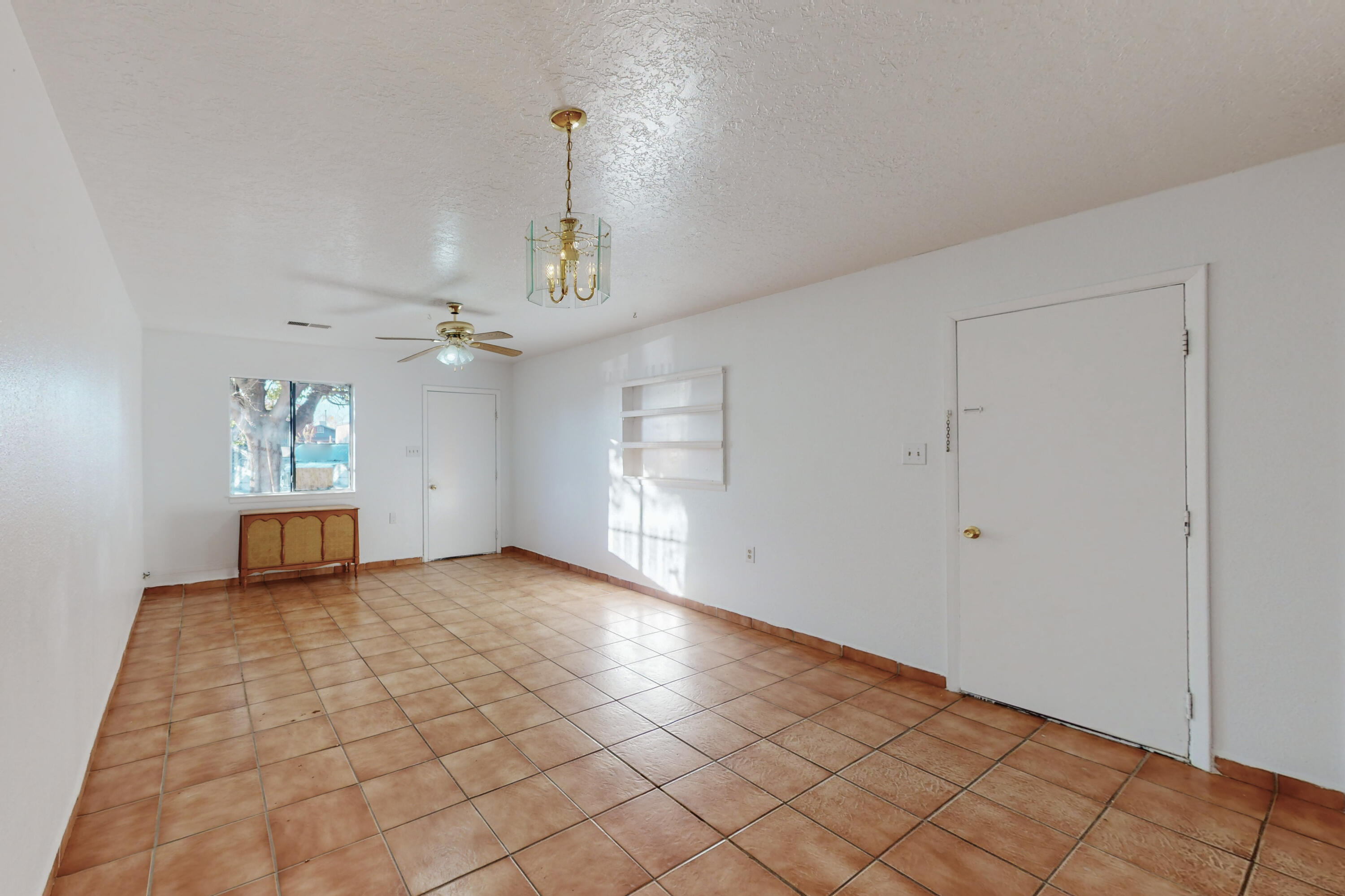 1138 Maple Street