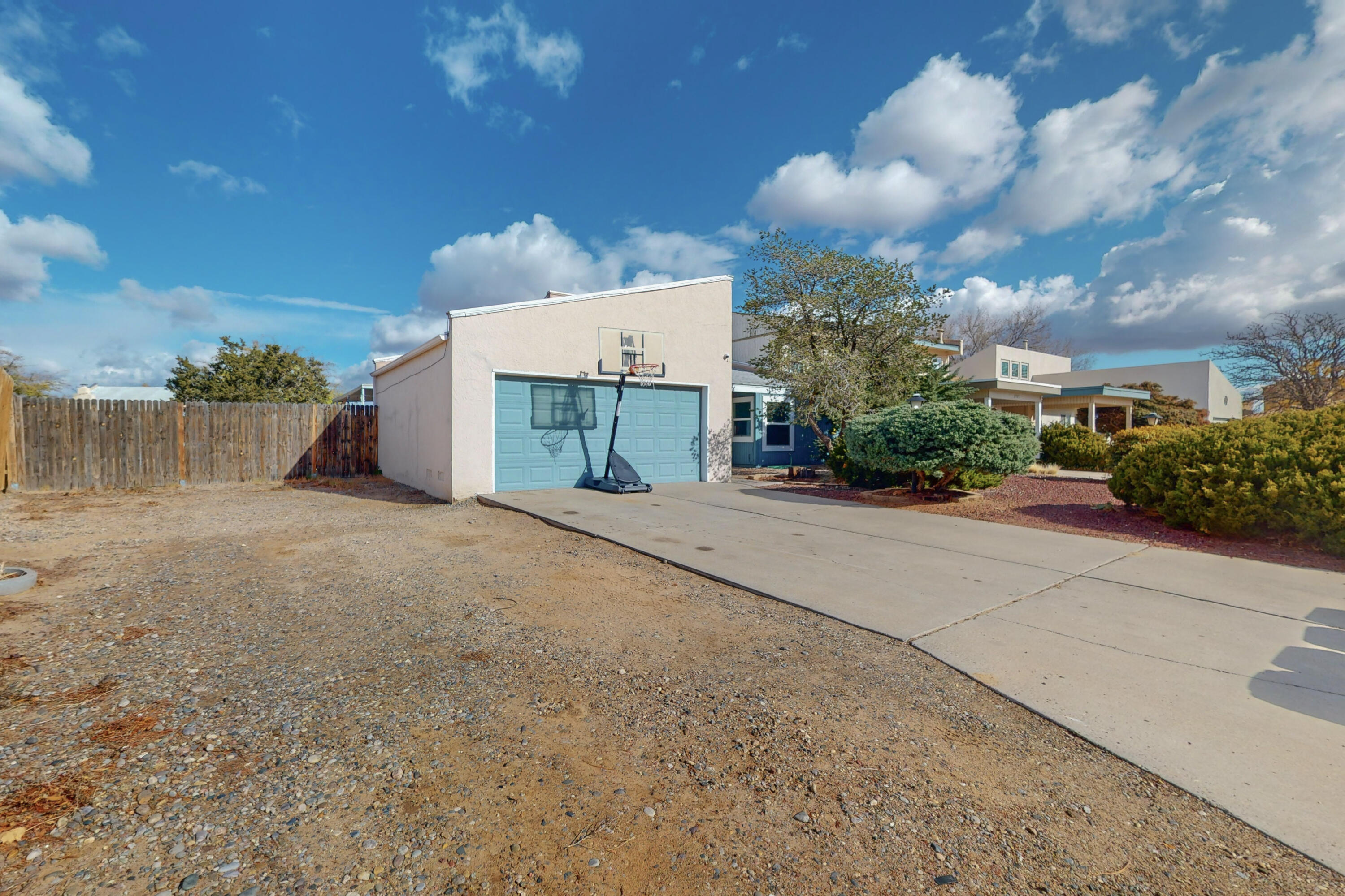2905 Turf Lane SE