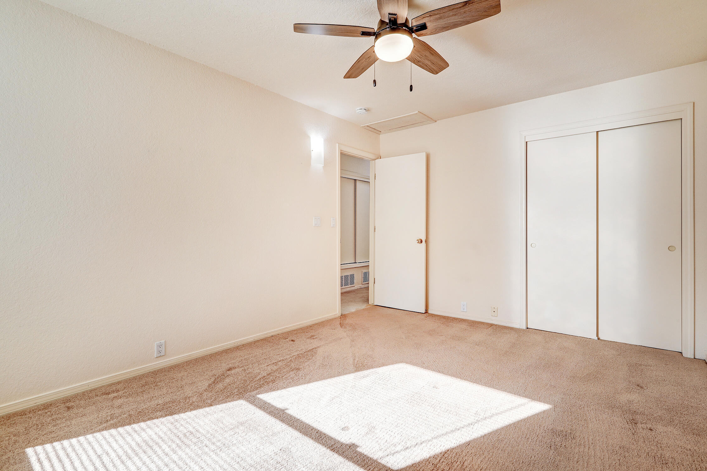 11000 Griffith Park Drive NE