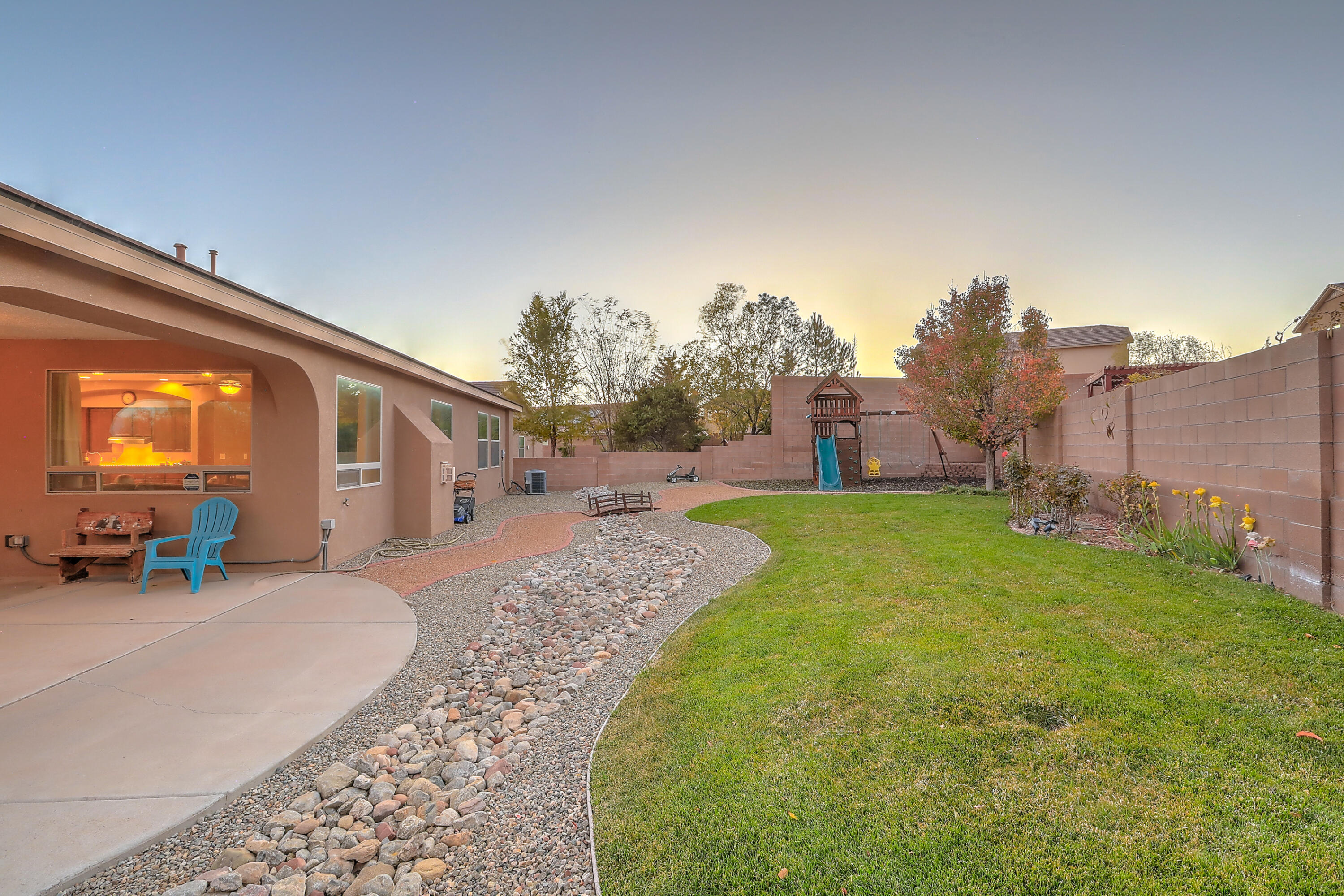 4129 Cholla Drive NE