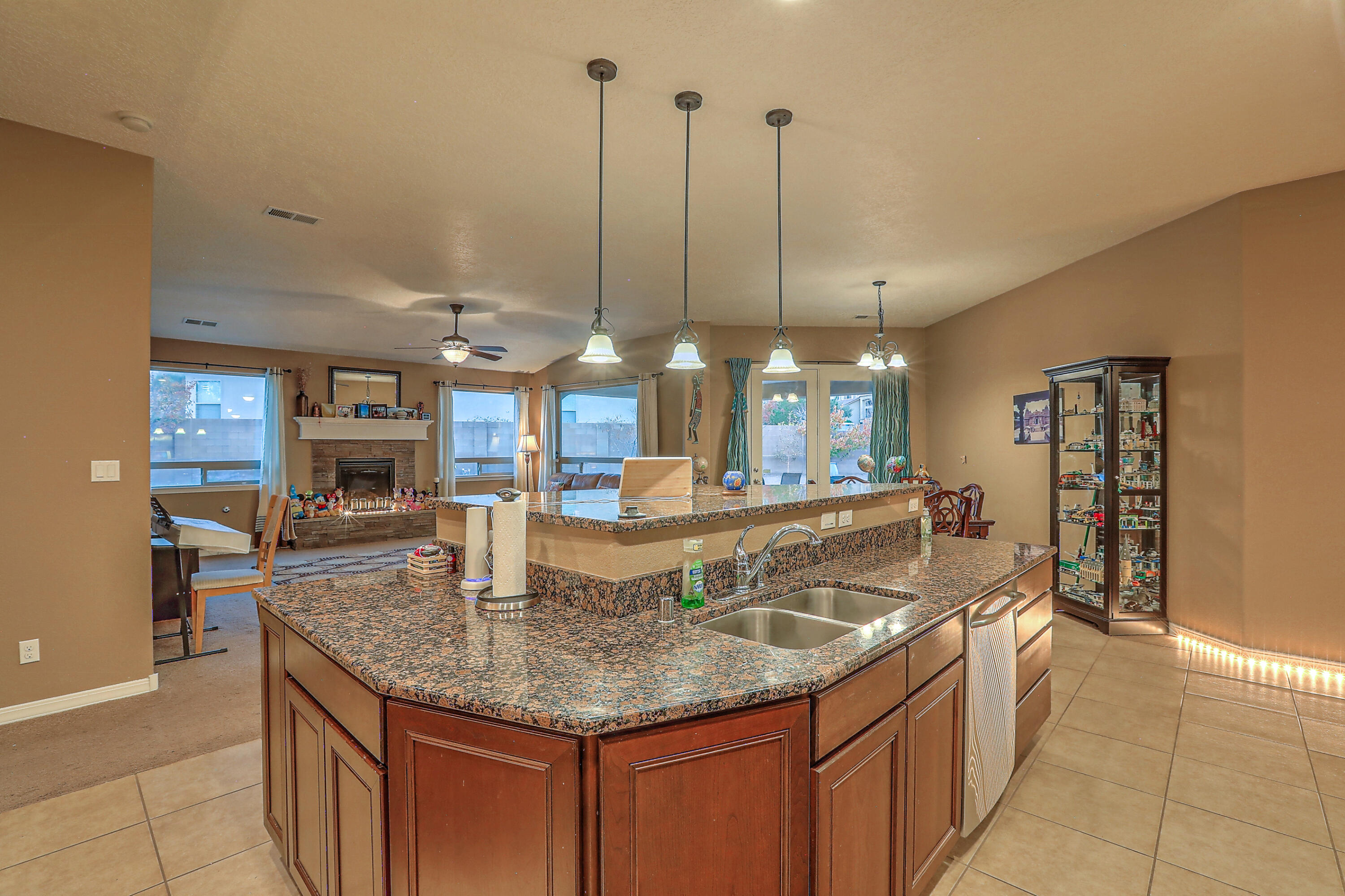 4129 Cholla Drive NE