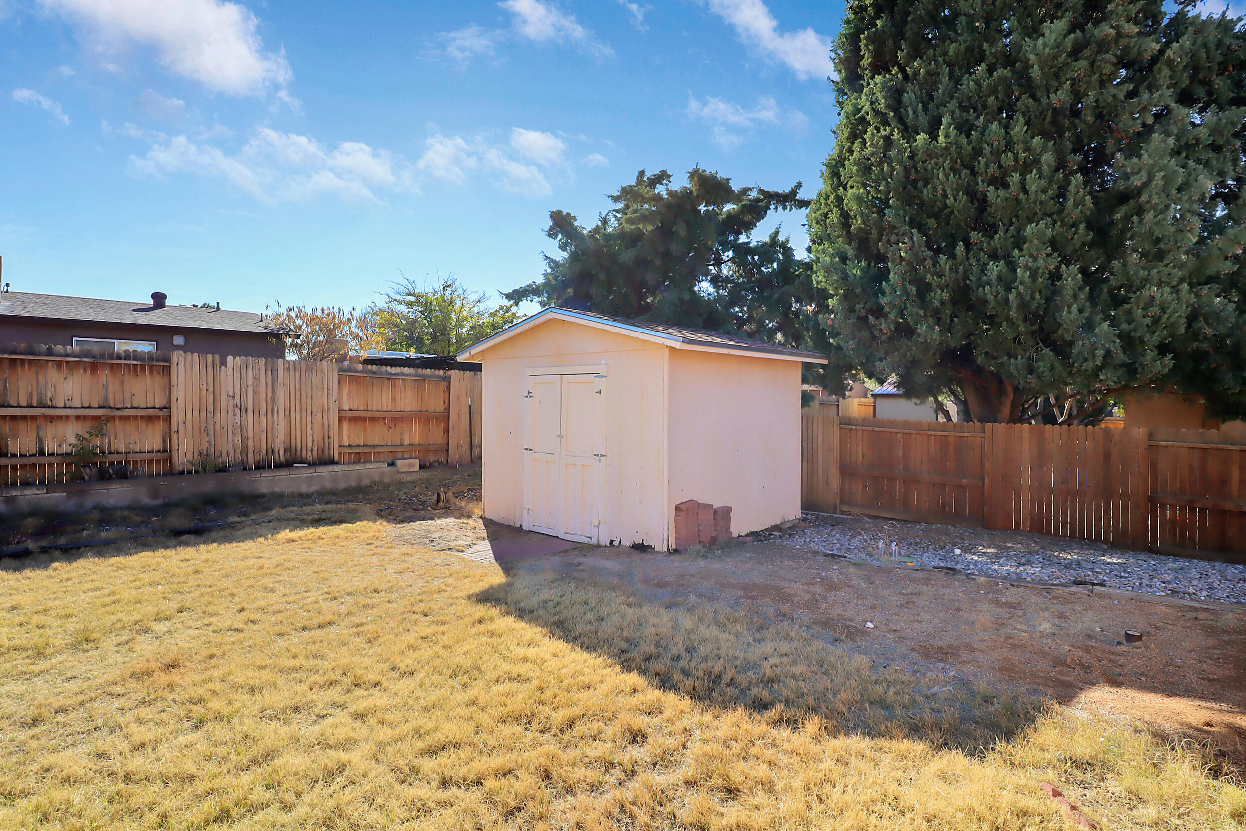 7500 San Francisco Road NE
