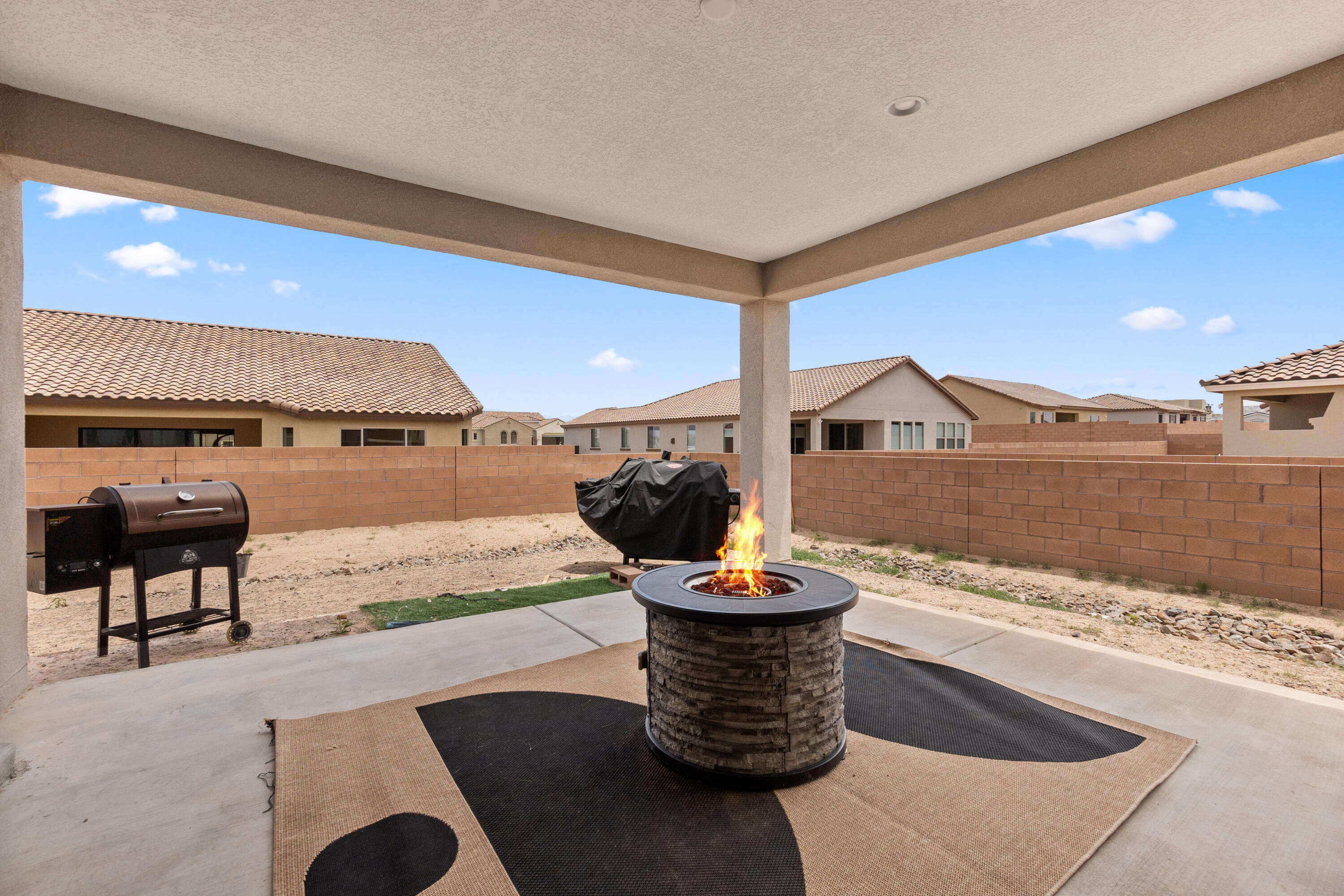 8012 Alto Rey Court NW