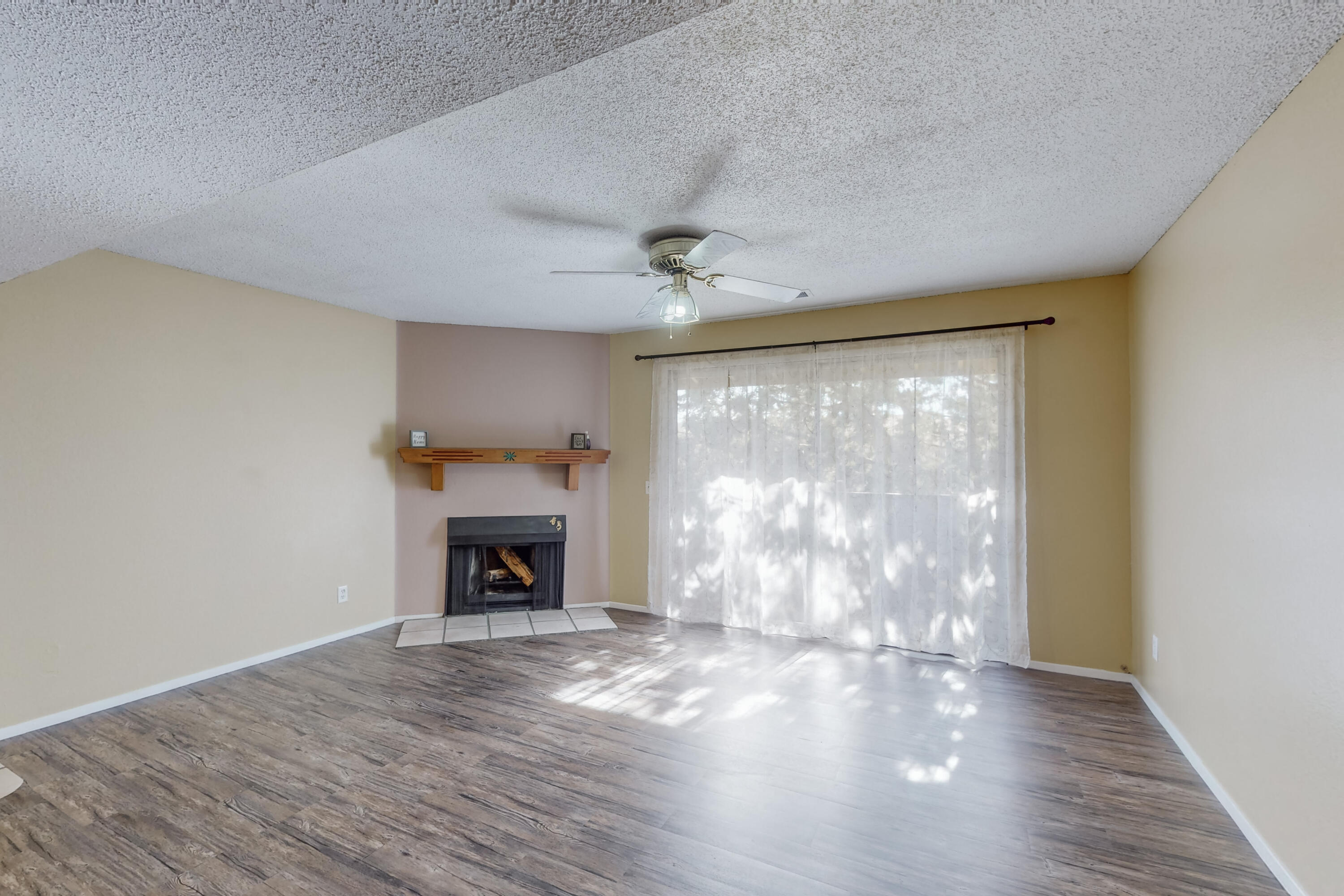 3835 Montgomery Boulevard NE Unit: 635