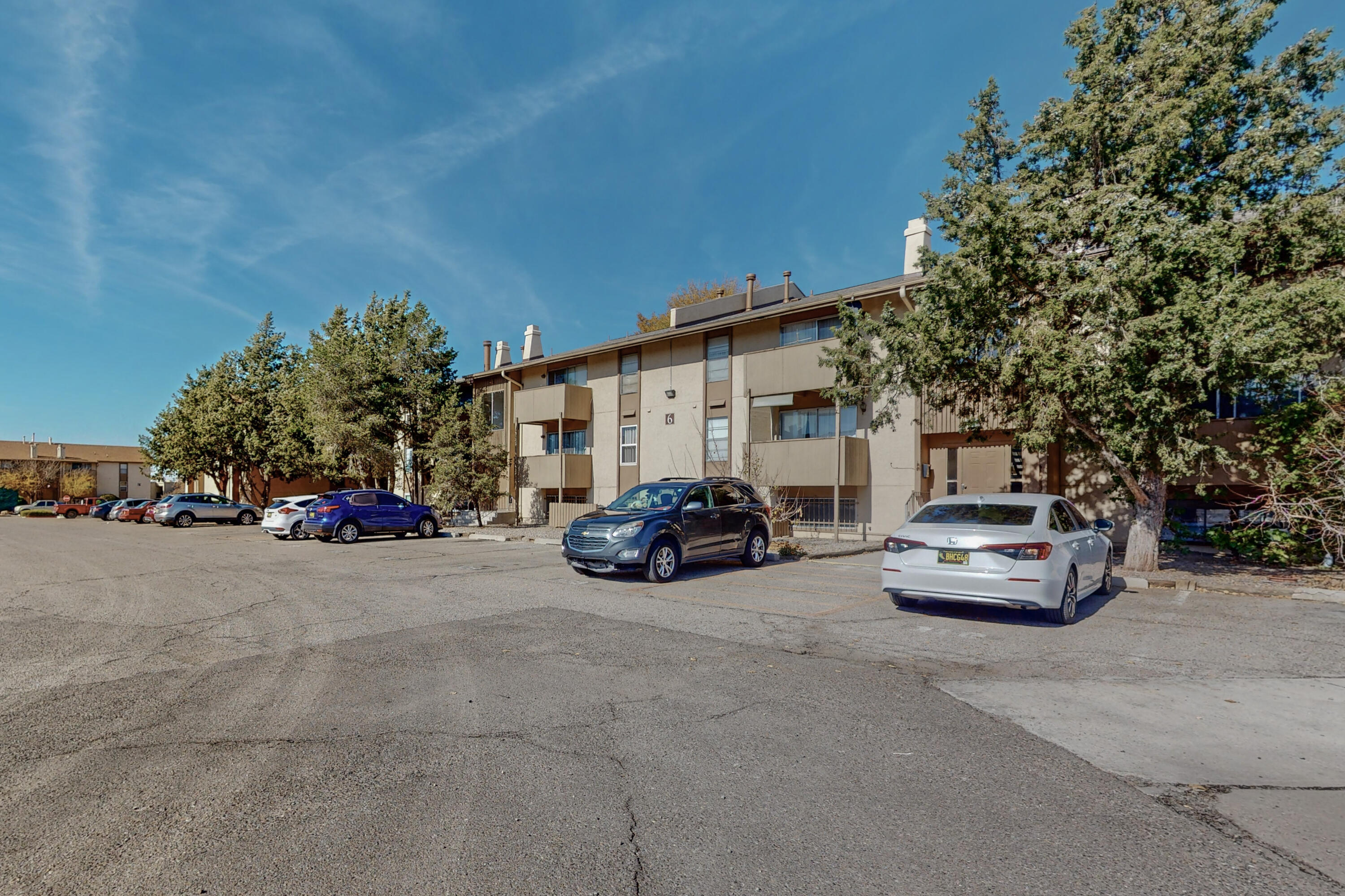 3835 Montgomery Boulevard NE Unit: 635