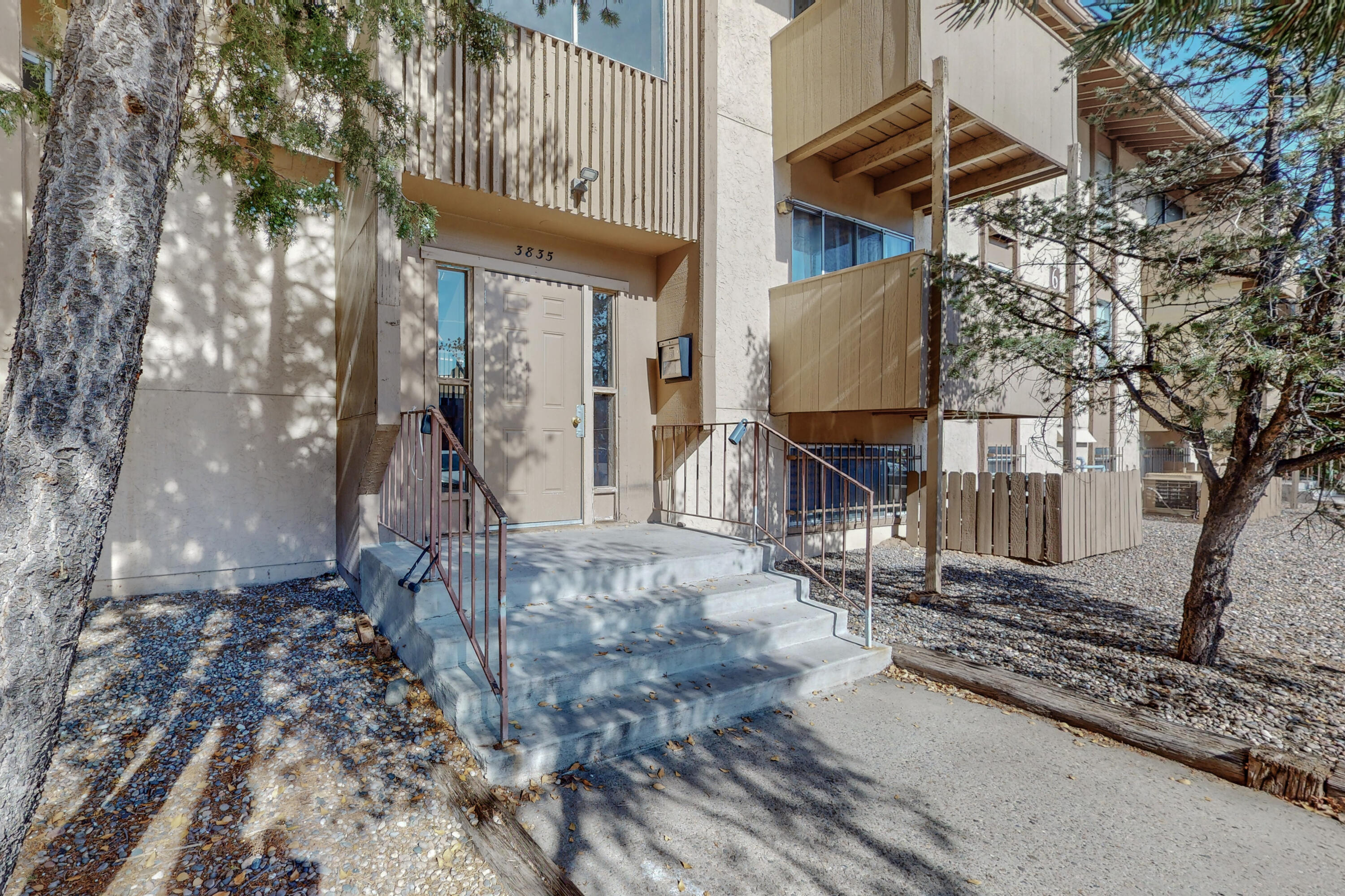 3835 Montgomery Boulevard NE Unit: 635
