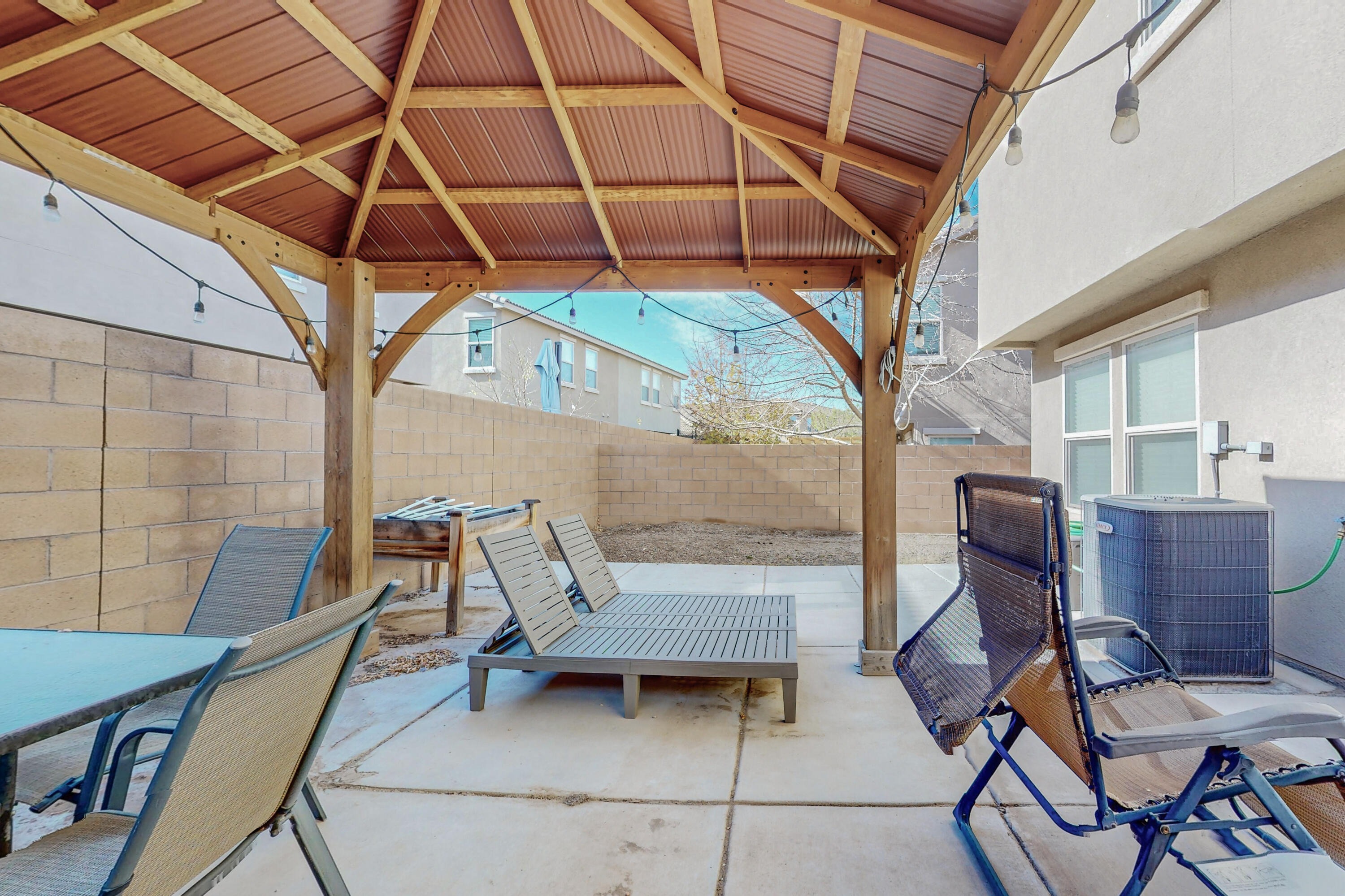 10928 Arguello Trail NE