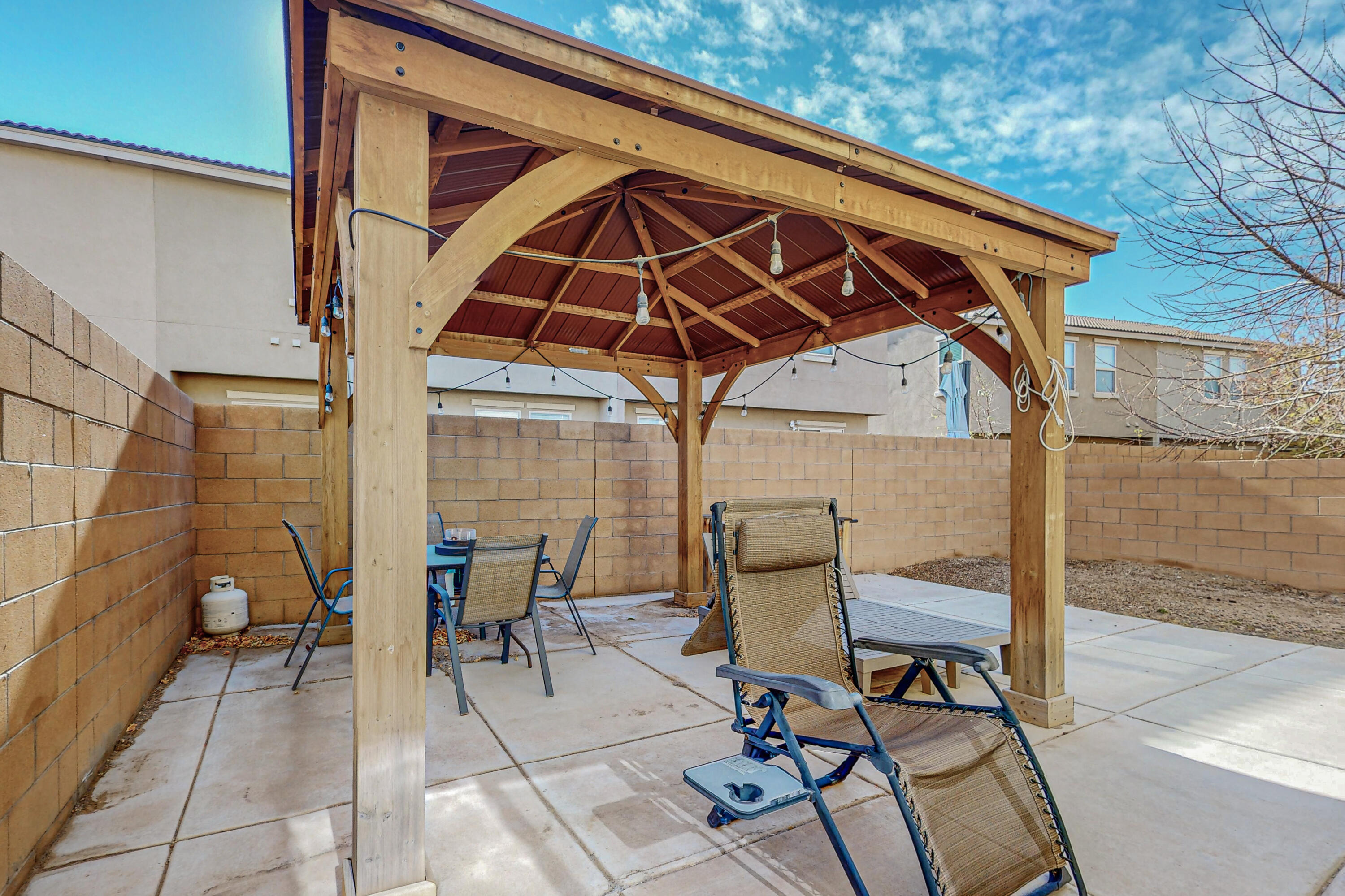 10928 Arguello Trail NE